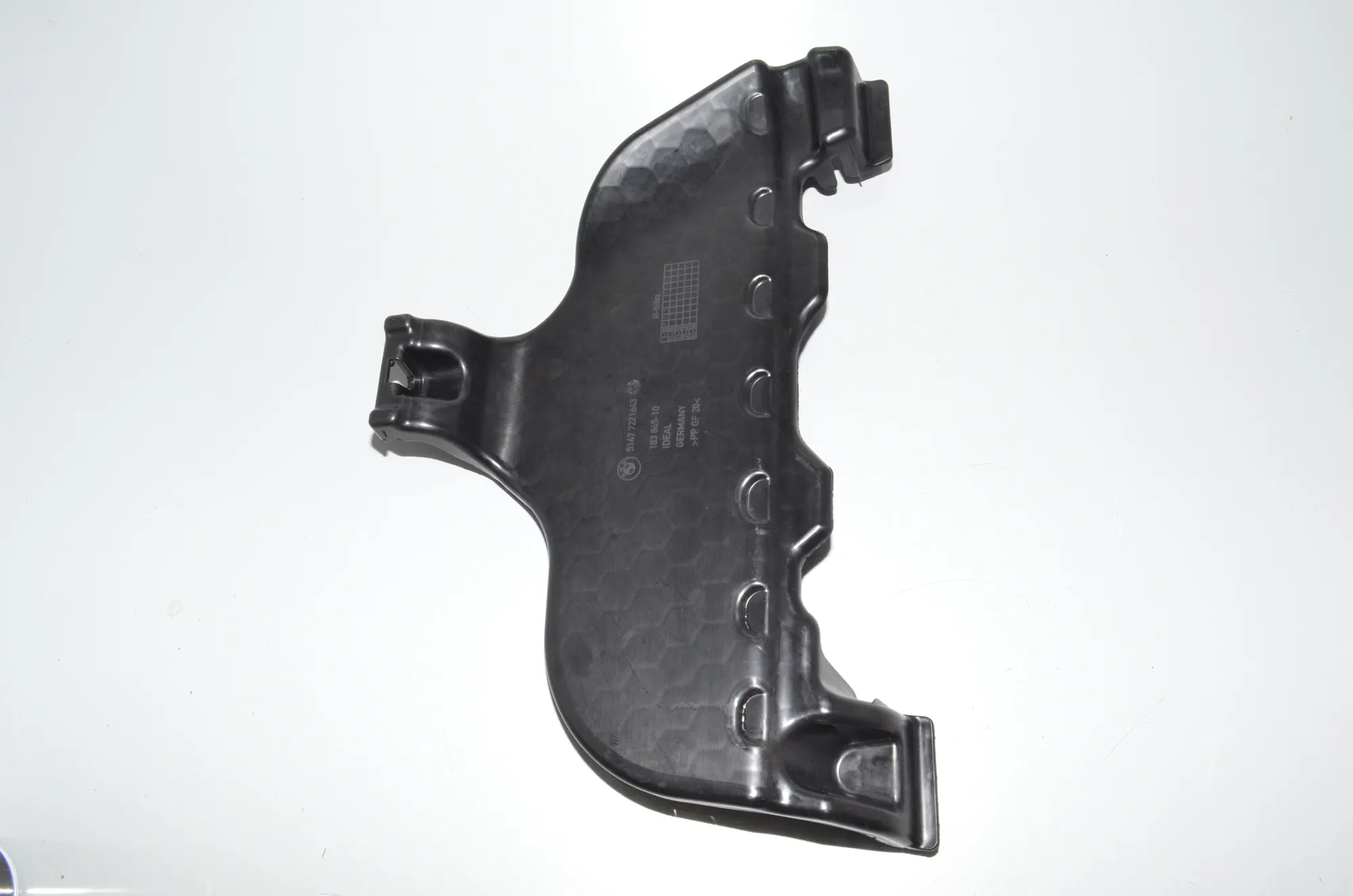 Other Interior Parts – OEM 51477221643 · BMW 5 (F10) 530 d 2011 – 3