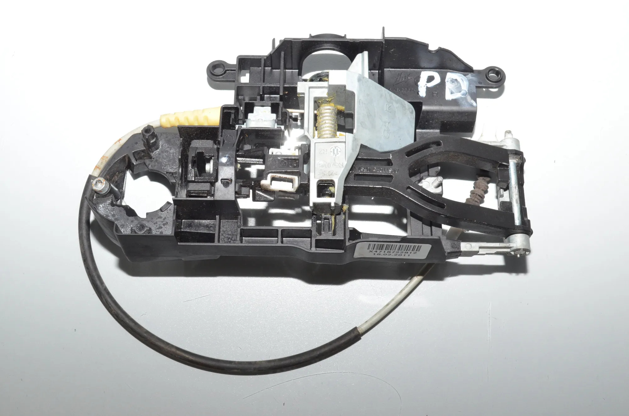 Front Right Door Interior Handle Frame – OEM 7187228 · BMW 5 (F10) 530 d 2011 – 3
