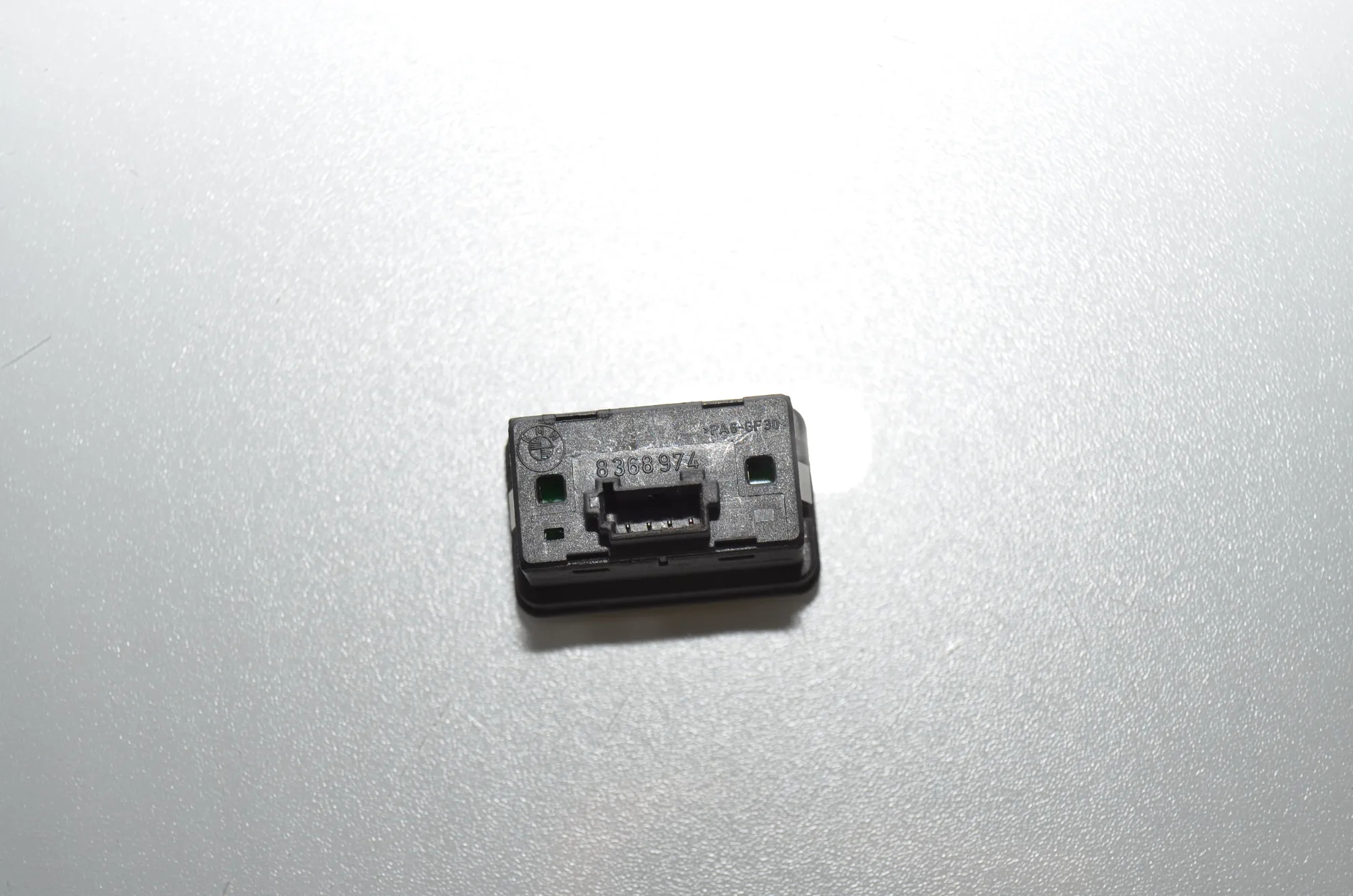 Rear Right Door Window Switch – OEM 8368974 · BMW 5 Touring (E39) 530 d 2002 – 5