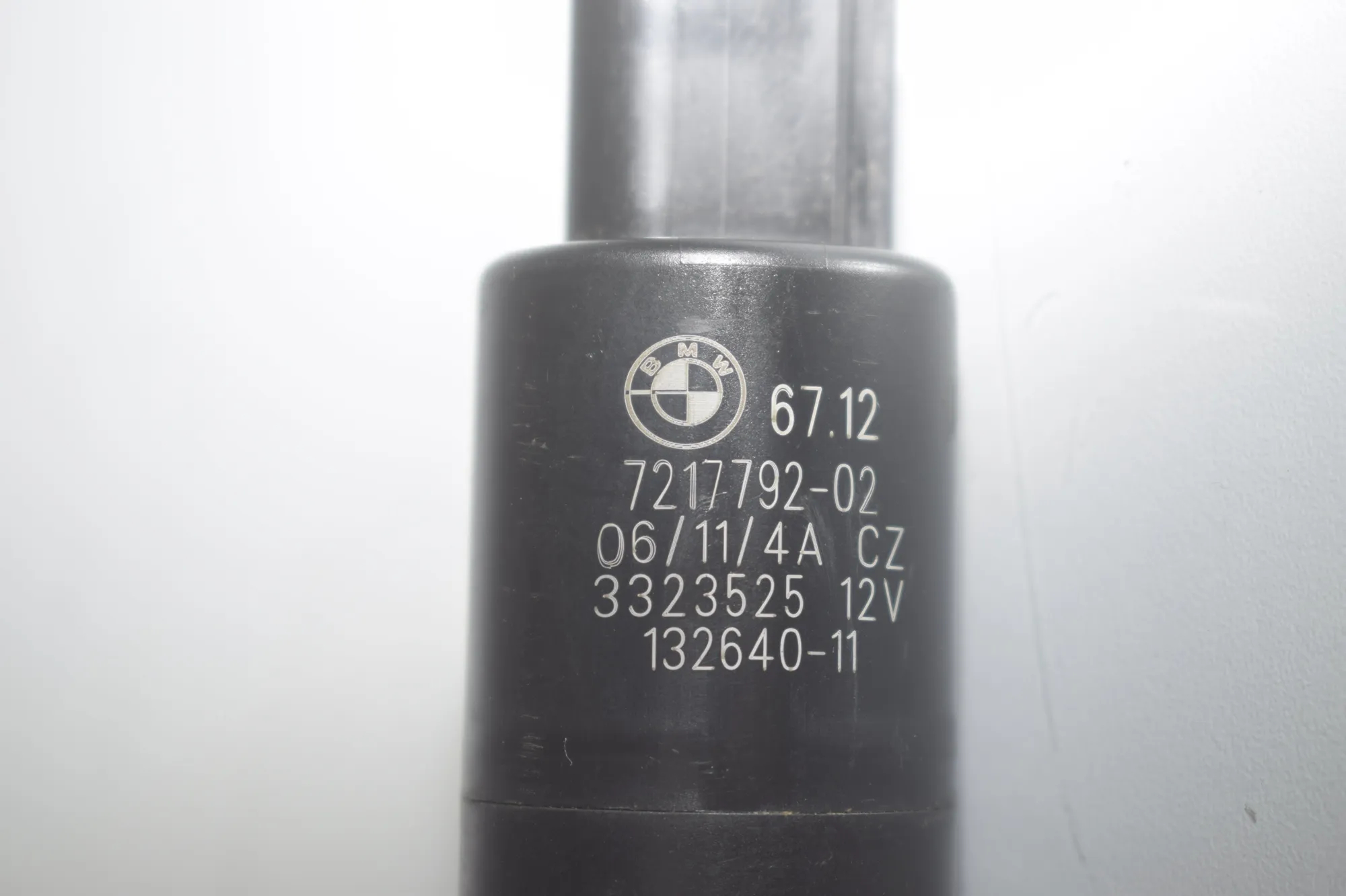 Headlight Washer Motor – OEM 7217792 · BMW 5 (F10) 530 d 2011 – 5