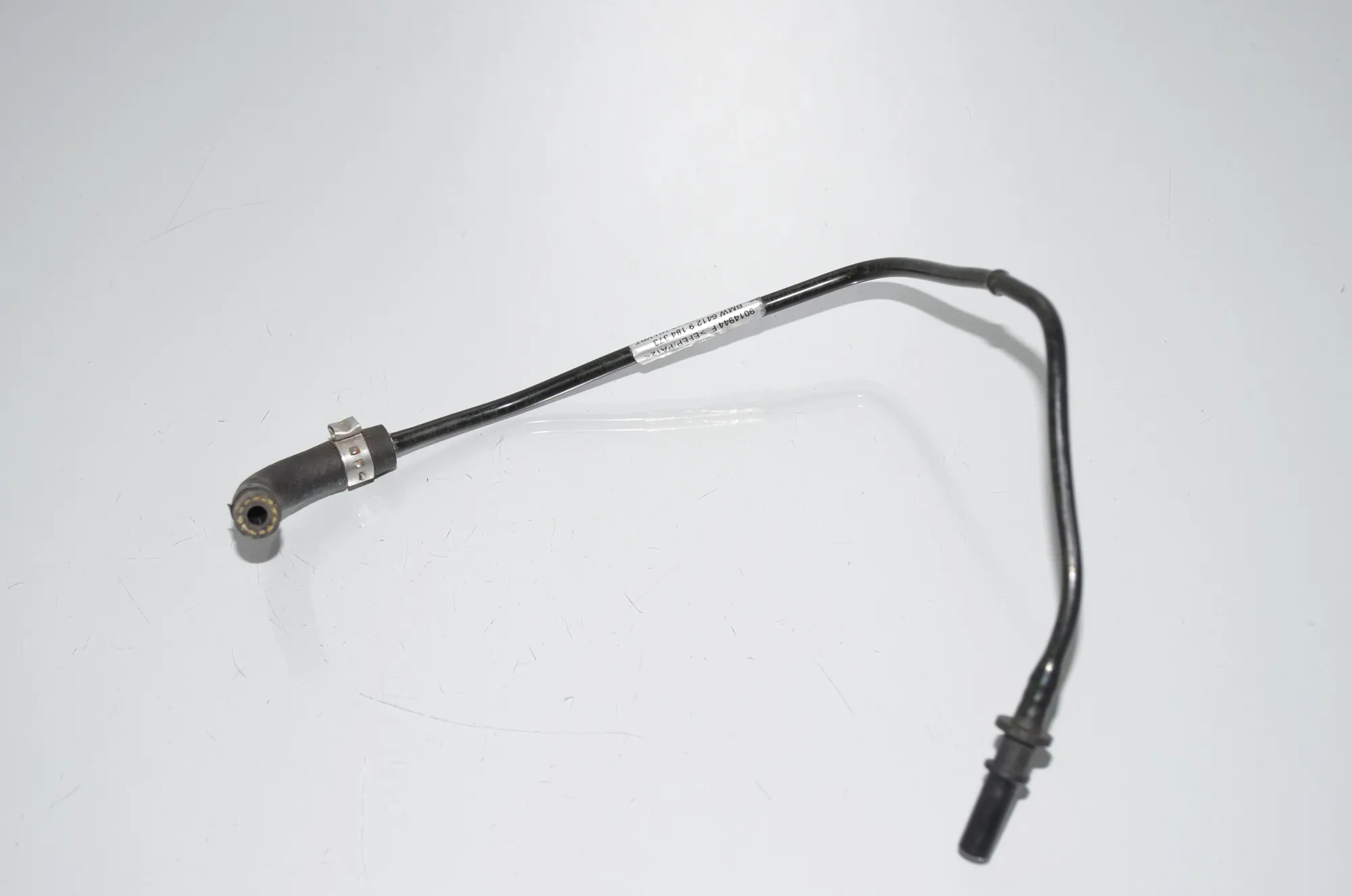 Webasto Heater Fuel Pipe Hose – OEM 9184373 · BMW 5 Touring (F11) BMW 5 Touring (F11) 520 d 2009 – 3