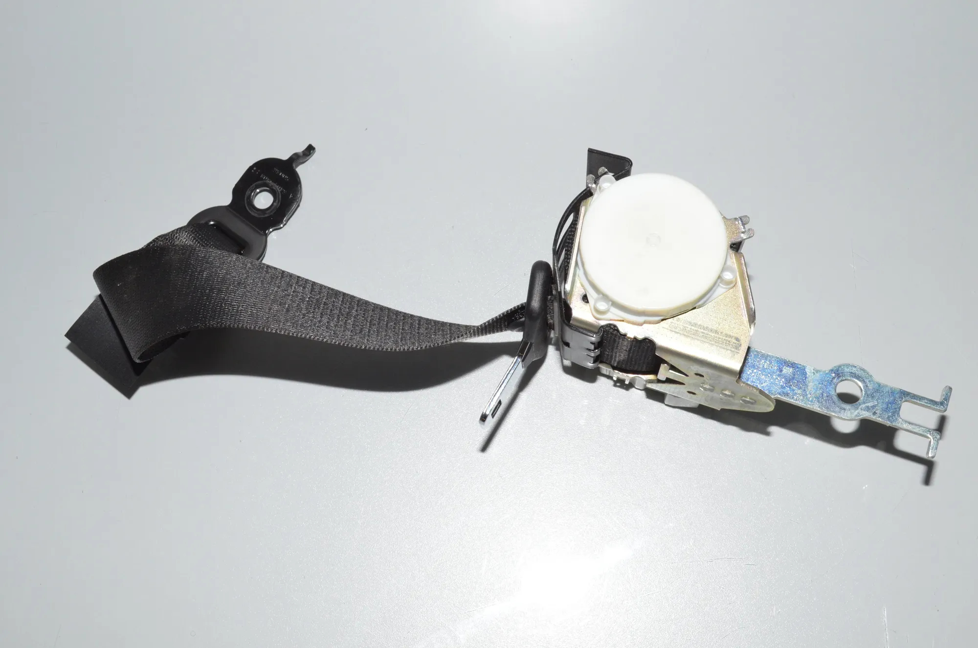 Rear Right Seatbelt – OEM 72119163237 · BMW 5 (F10) 530 d 2011 – 2