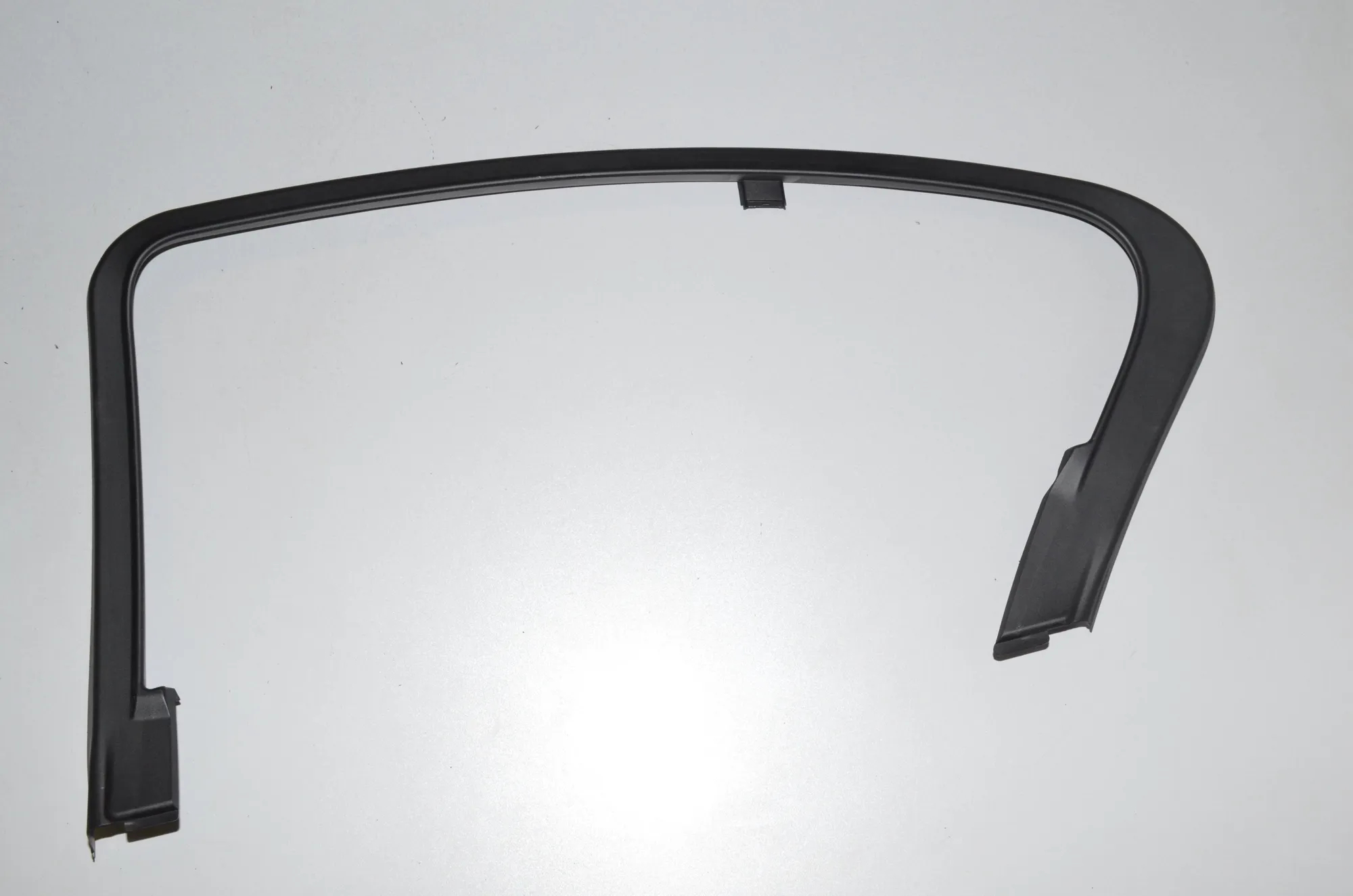 Rear Right Door Panel Trim – OEM 51357182036 · BMW 5 (F10) 530 d 2011 – 2