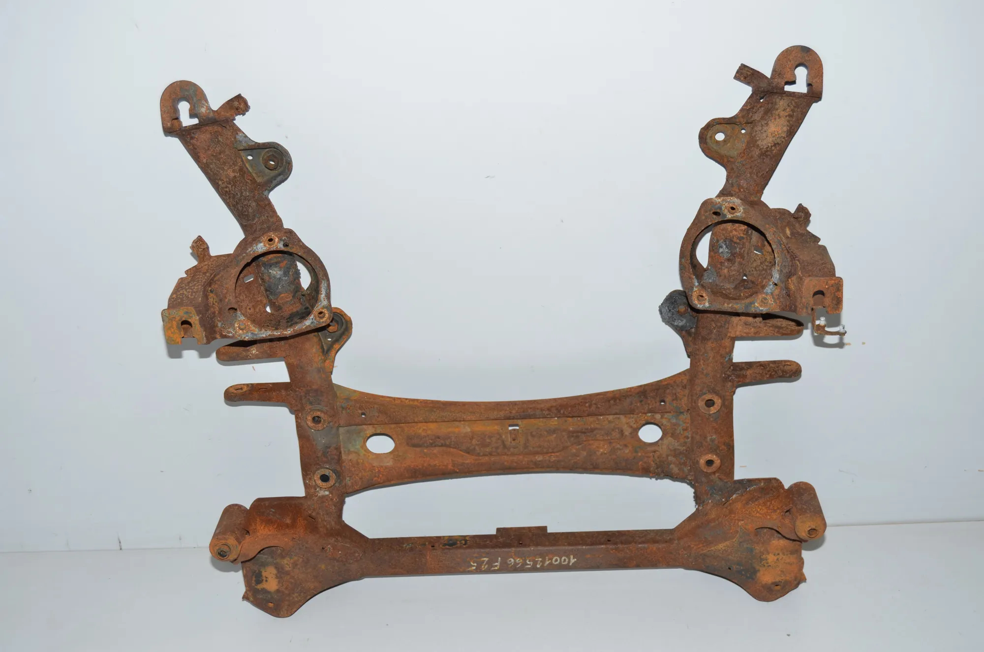 Front Subframe – OEM 6787915 · BMW X3 (F25) xDrive 35 d 2013 – 5