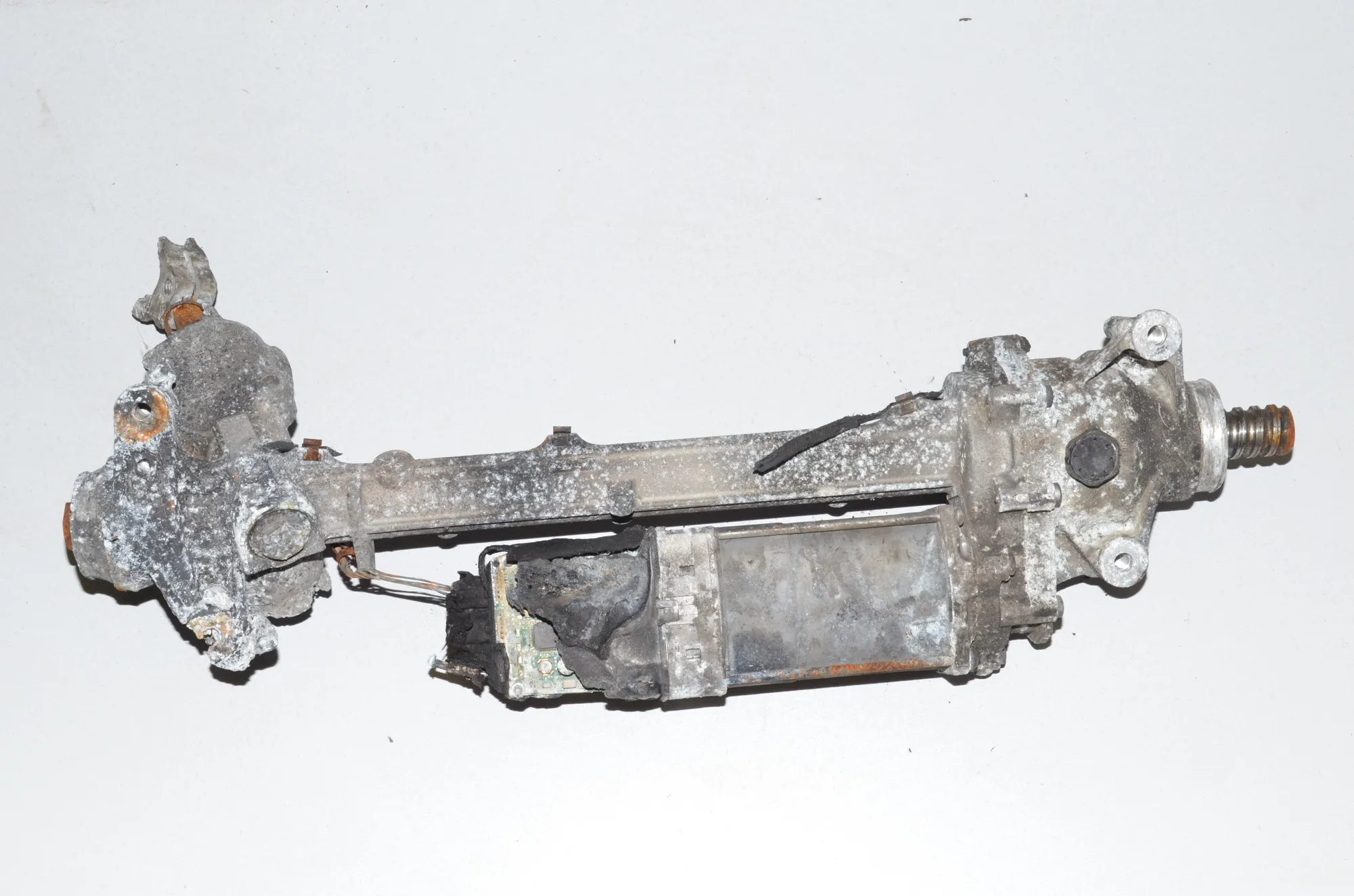 Steering Rack – OEM 6869010 · BMW 3 Touring (F31) 330 d xDrive 2013 – 2