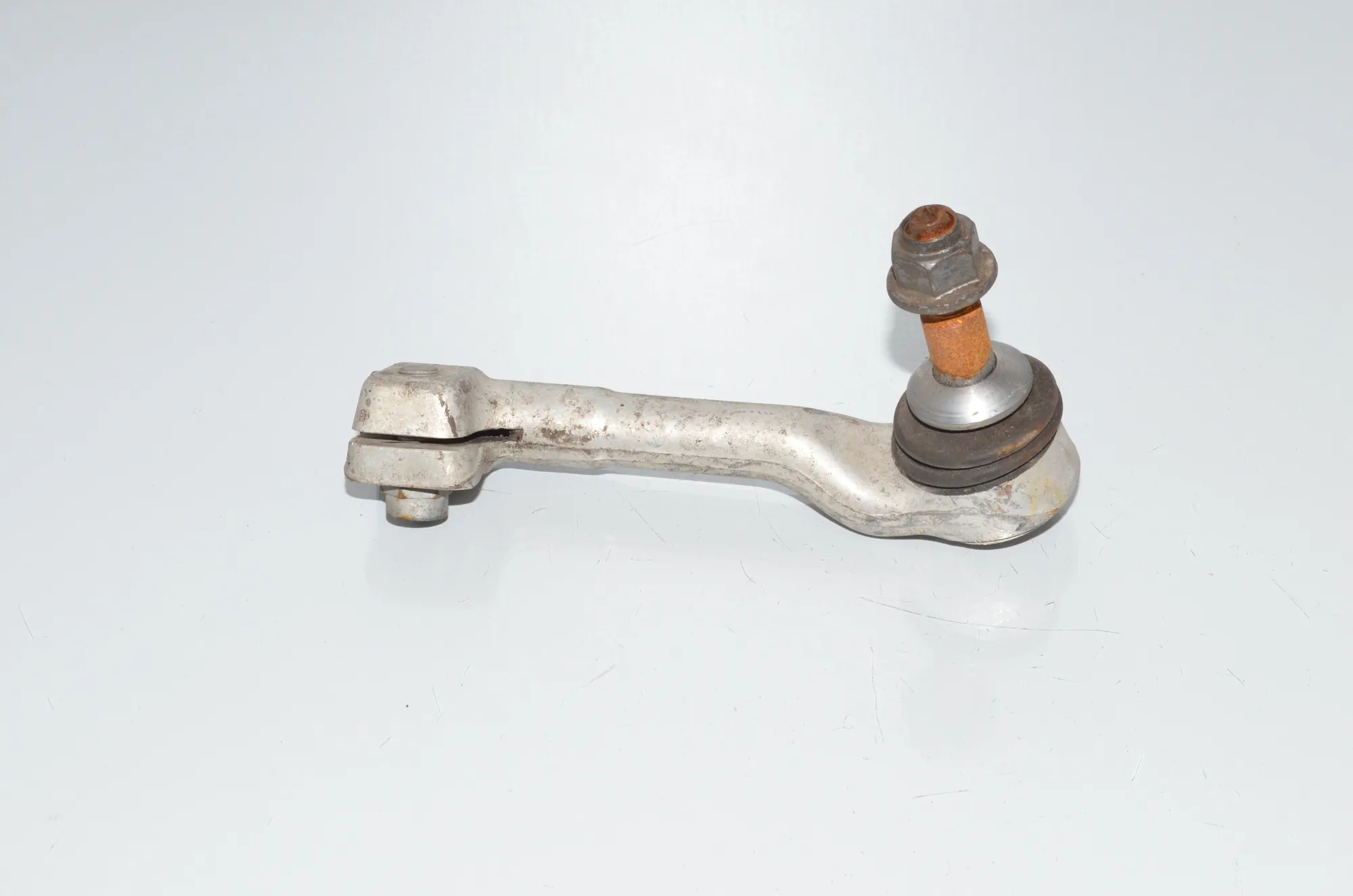 Left Side Steering Tie Rod – OEM 6851411 · BMW i3 (I01) BMW i3 (I01) Electric 2019