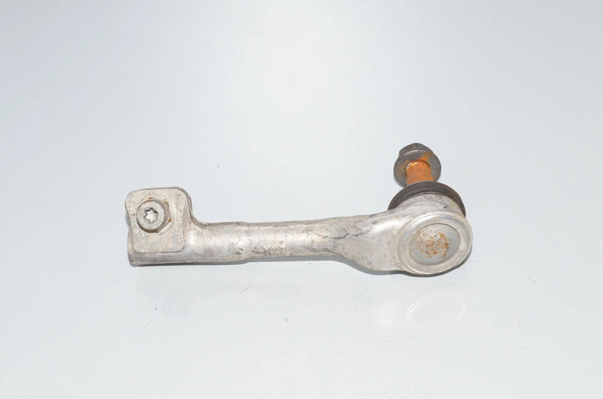 Left Side Steering Tie Rod – OEM 6851411 · BMW i3 (I01) BMW i3 (I01) Electric 2019 – 4