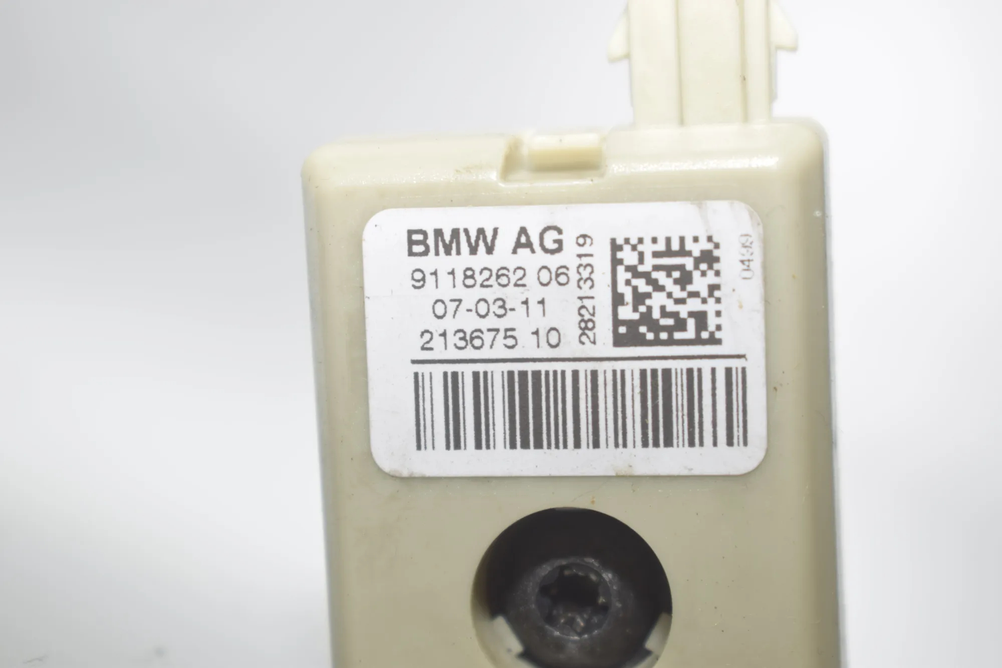 Antenna – OEM 2622341 · BMW 5 (F10) 530 d 2011 – 6