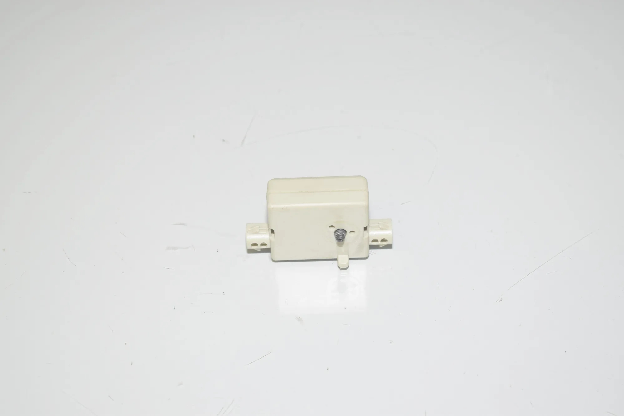 Antenna – OEM 9118262 · BMW 5 (F10) 530 d 2011 – 2