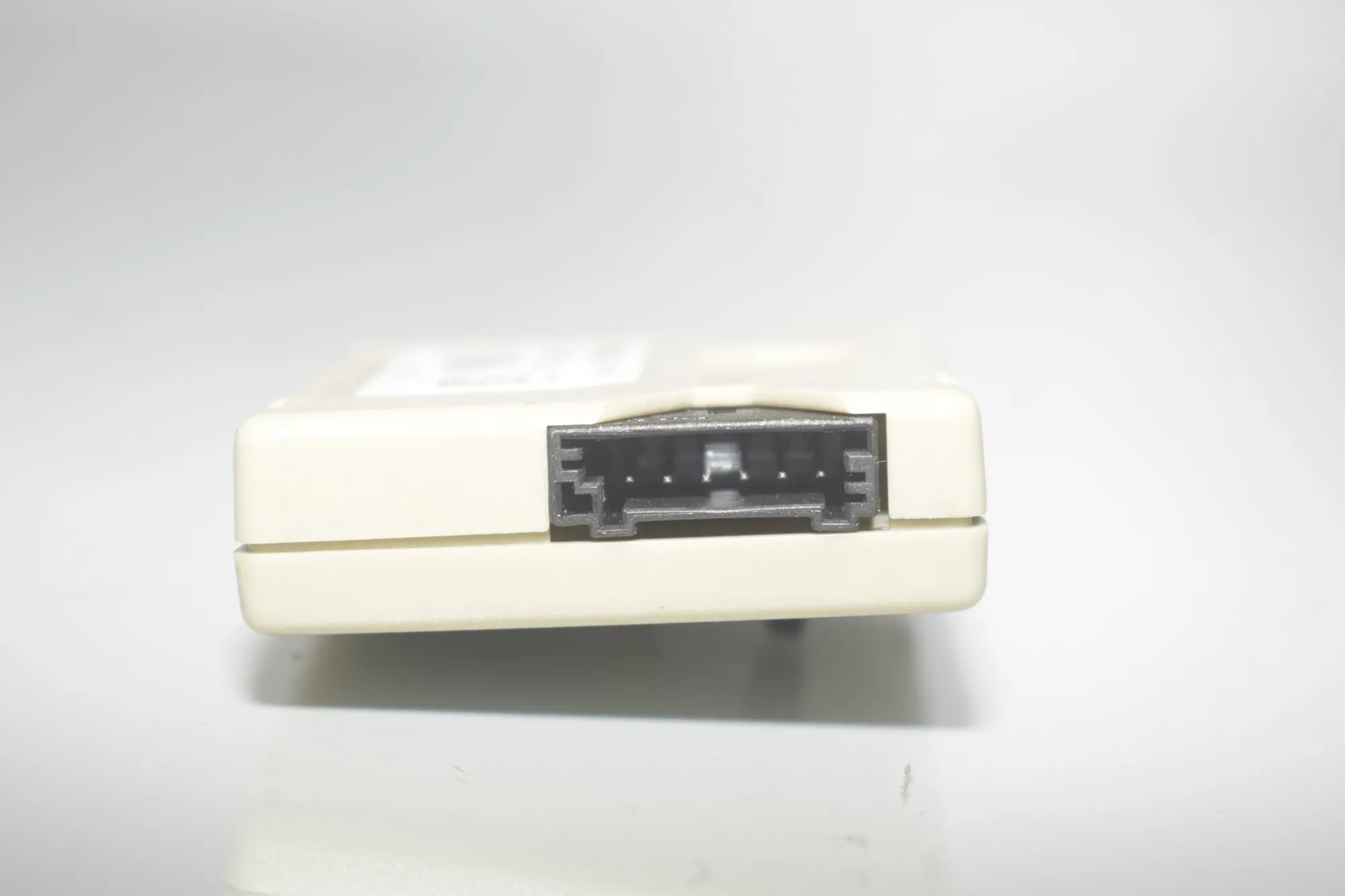 Antenna – OEM 9140179 · BMW 5 (F10) 530 d 2011 – 4