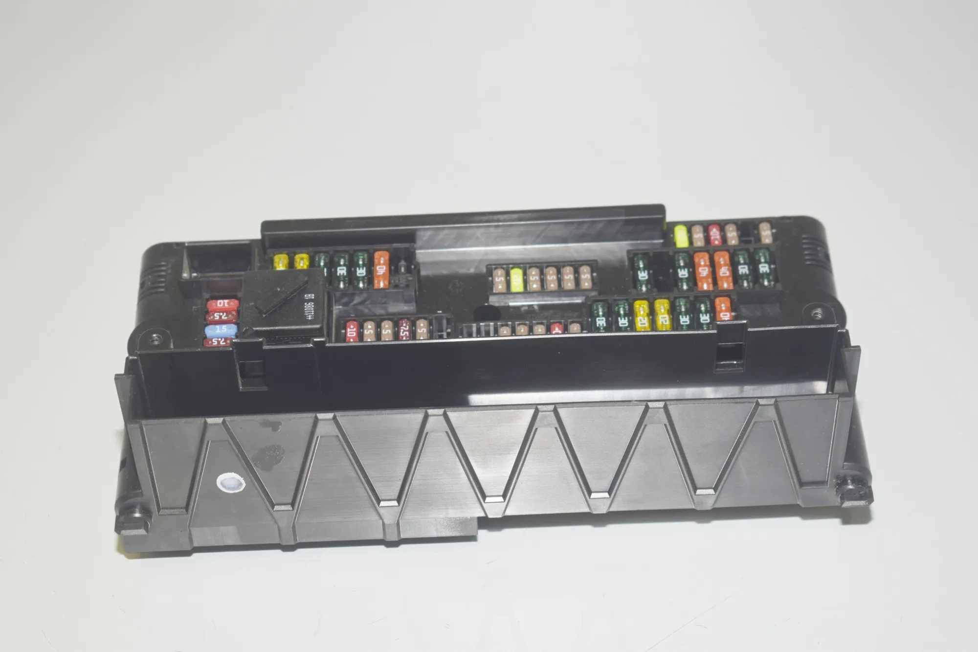 Fuse Box – OEM 61149234421 · BMW 5 (F10) 530 d 2011 – 4