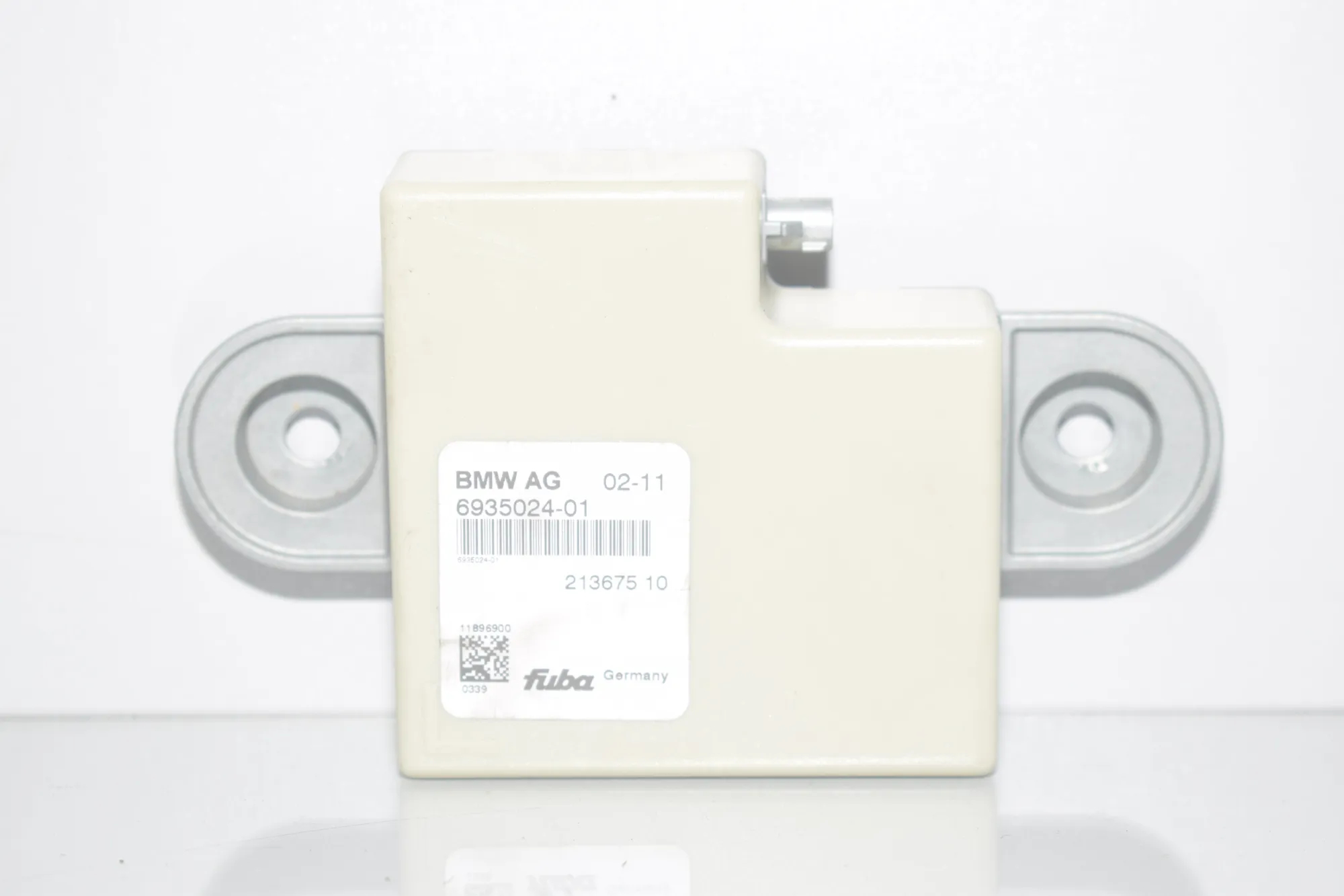 Antenna – OEM 65206935024 · BMW 5 (F10) 530 d 2011 – 2