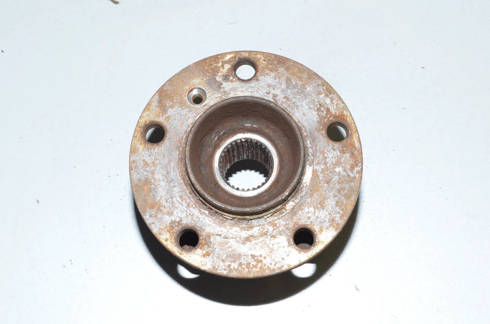 Rear Left Wheel Bearing – OEM 6777844 · BMW 5 Gran Turismo (F07) 530 d 2009 – 3