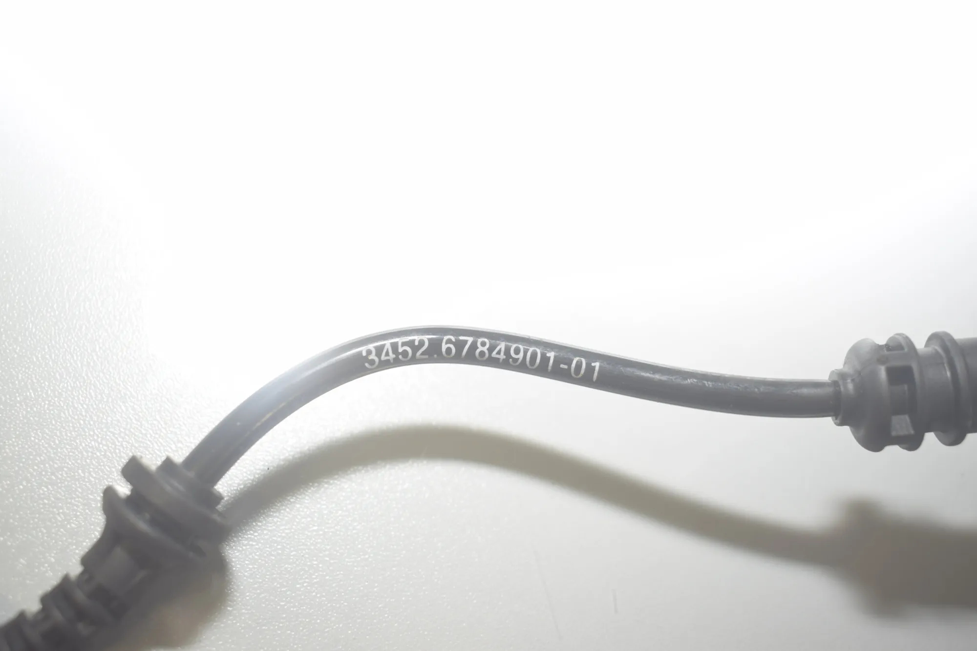 Rear Right ABS Sensor – OEM 34526784901 · BMW 5 (F10) 530 d 2011 – 3