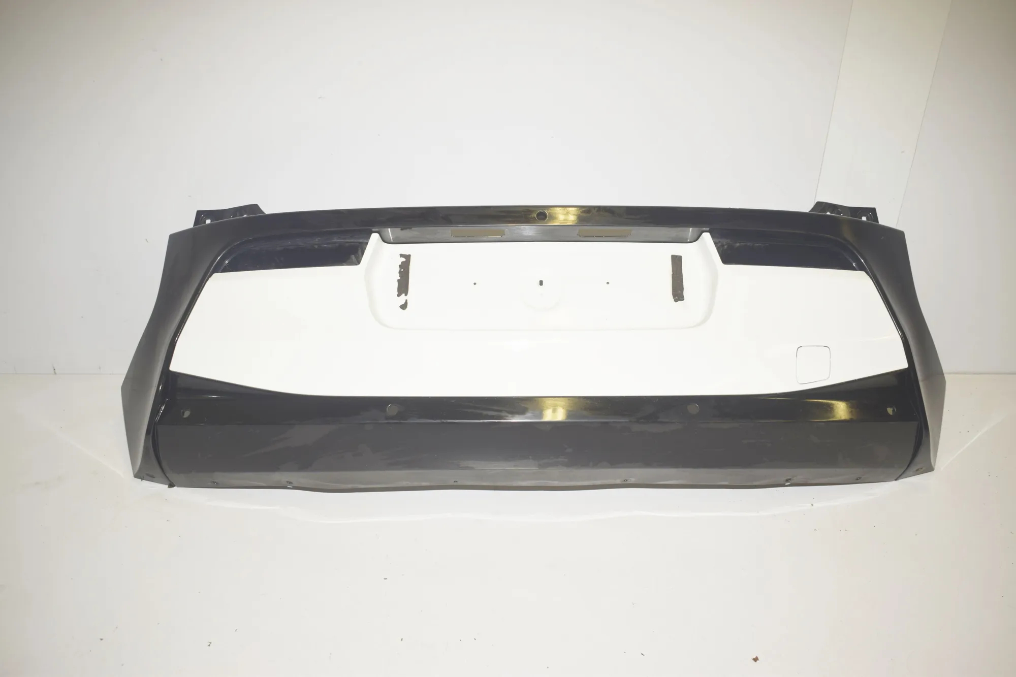 Rear Bumper – OEM 7296776 · BMW i3 (I01) BMW i3 (I01) Hybrid 2016 – 2