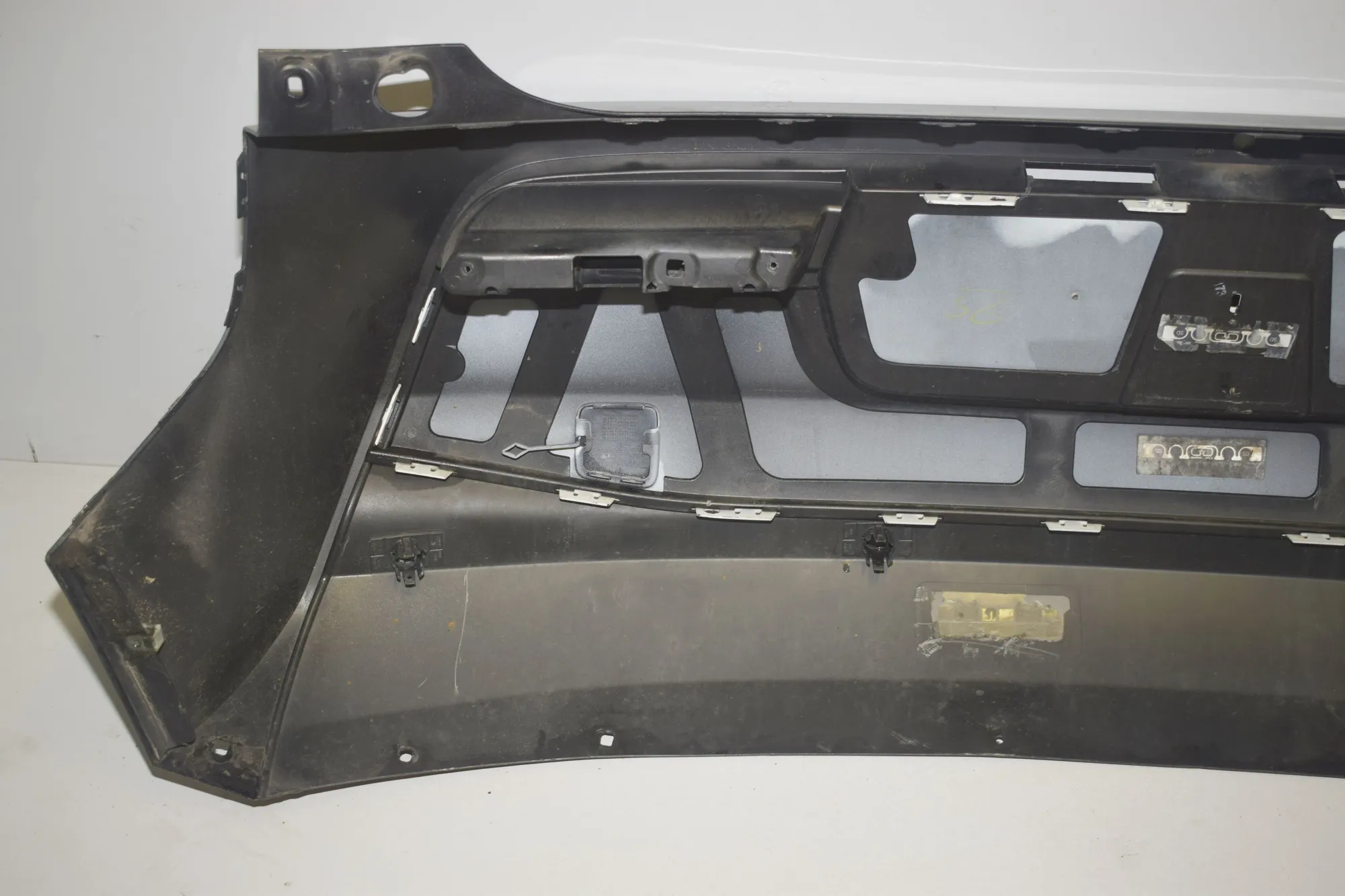 Rear Bumper – OEM 7296776 · BMW i3 (I01) BMW i3 (I01) Hybrid 2016 – 5