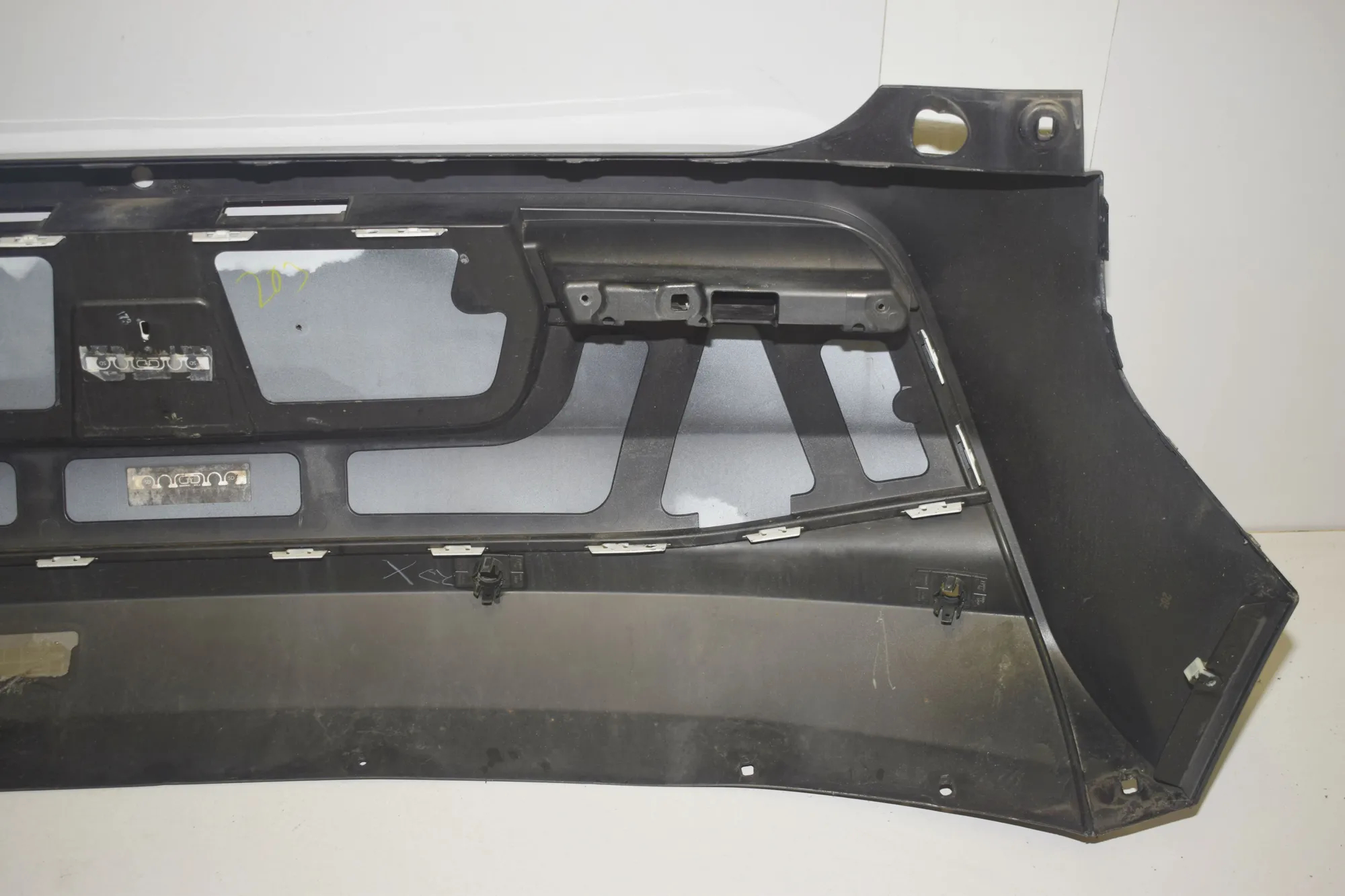 Rear Bumper – OEM 7296776 · BMW i3 (I01) BMW i3 (I01) Hybrid 2016 – 6