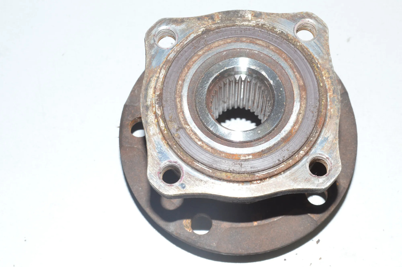Rear Left Wheel Bearing – OEM 6777844 · BMW 5 Touring (F11) 530 d xDrive 2011 – 2