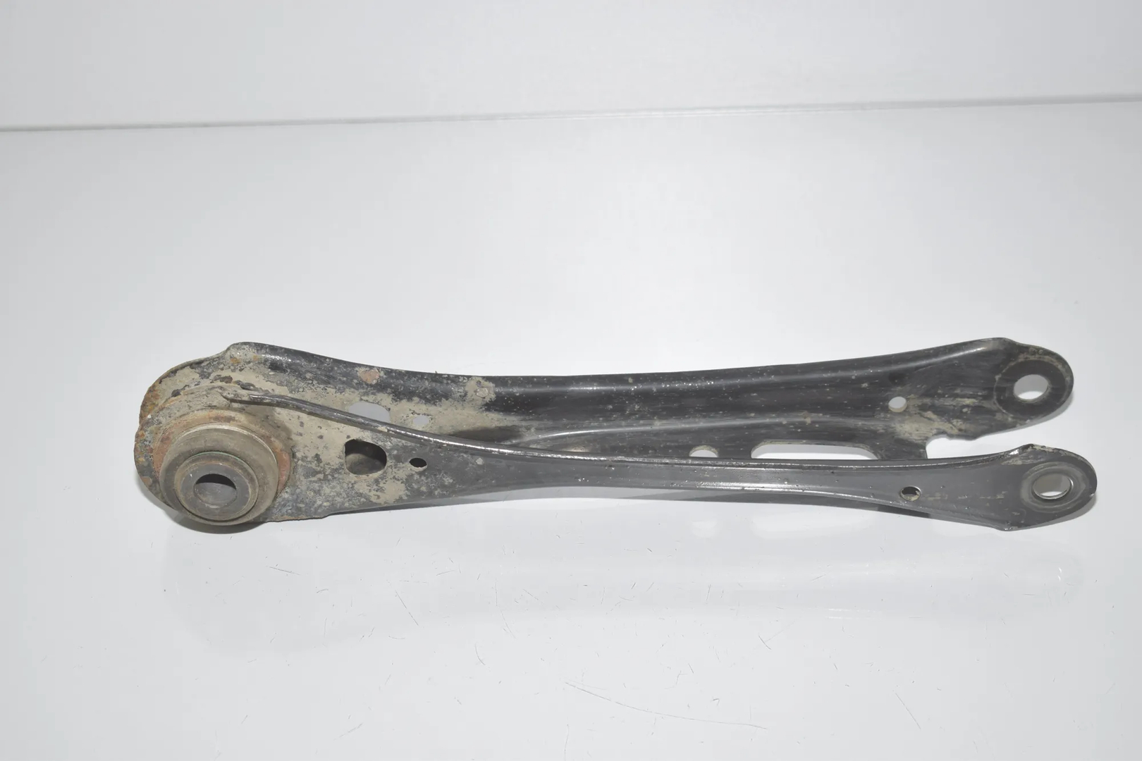 Rear Right Lower Control Arm – OEM 6786981 · BMW X3 (F25) xDrive 35 d 2012