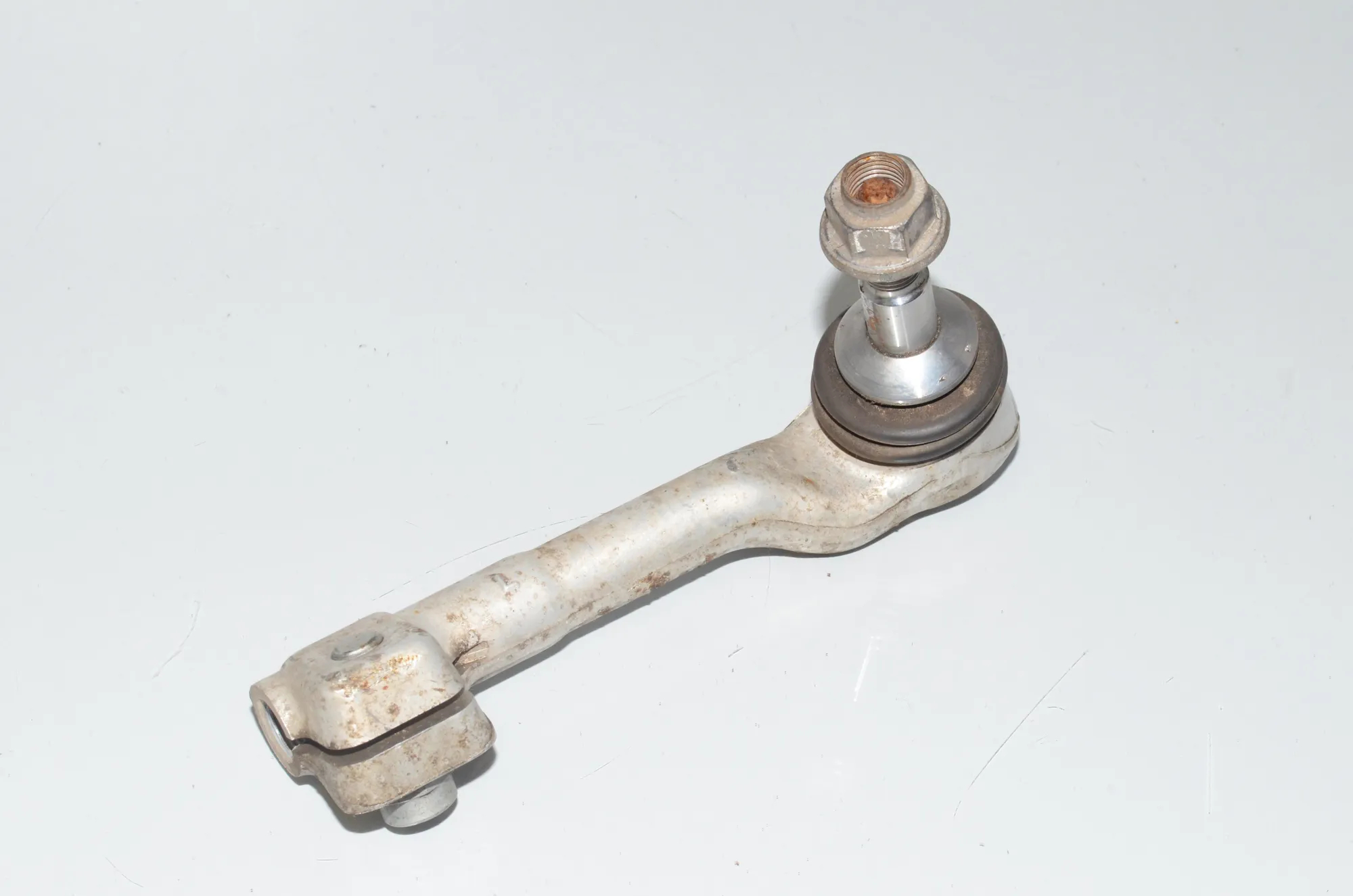 Left Side Steering Tie Rod – OEM 6851411 · BMW i3 (I01) s Electric 2021 – 2
