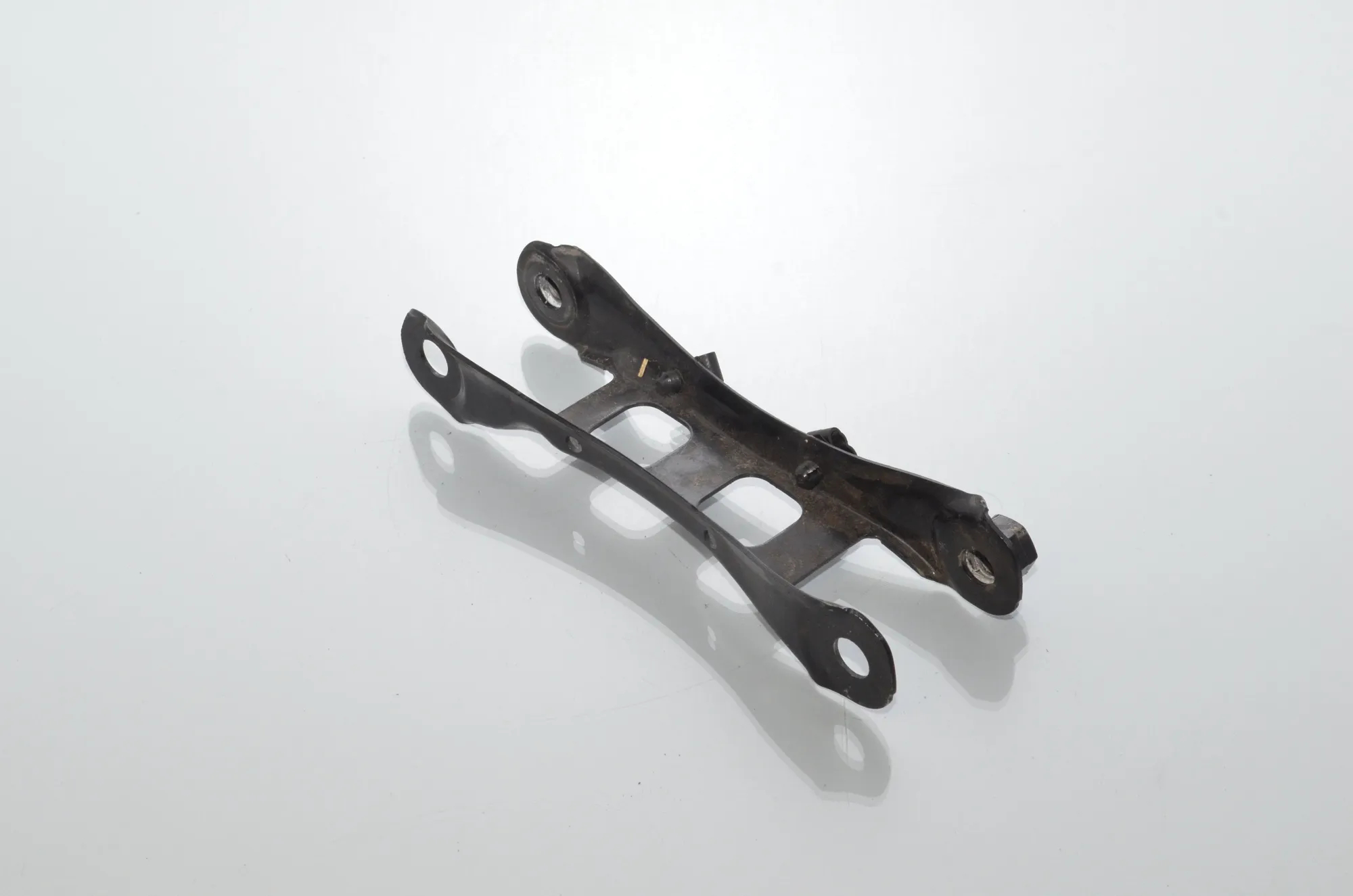 Rear Left Control Arm – OEM 6867881 · BMW i3 (I01) s Electric 2021 – 3