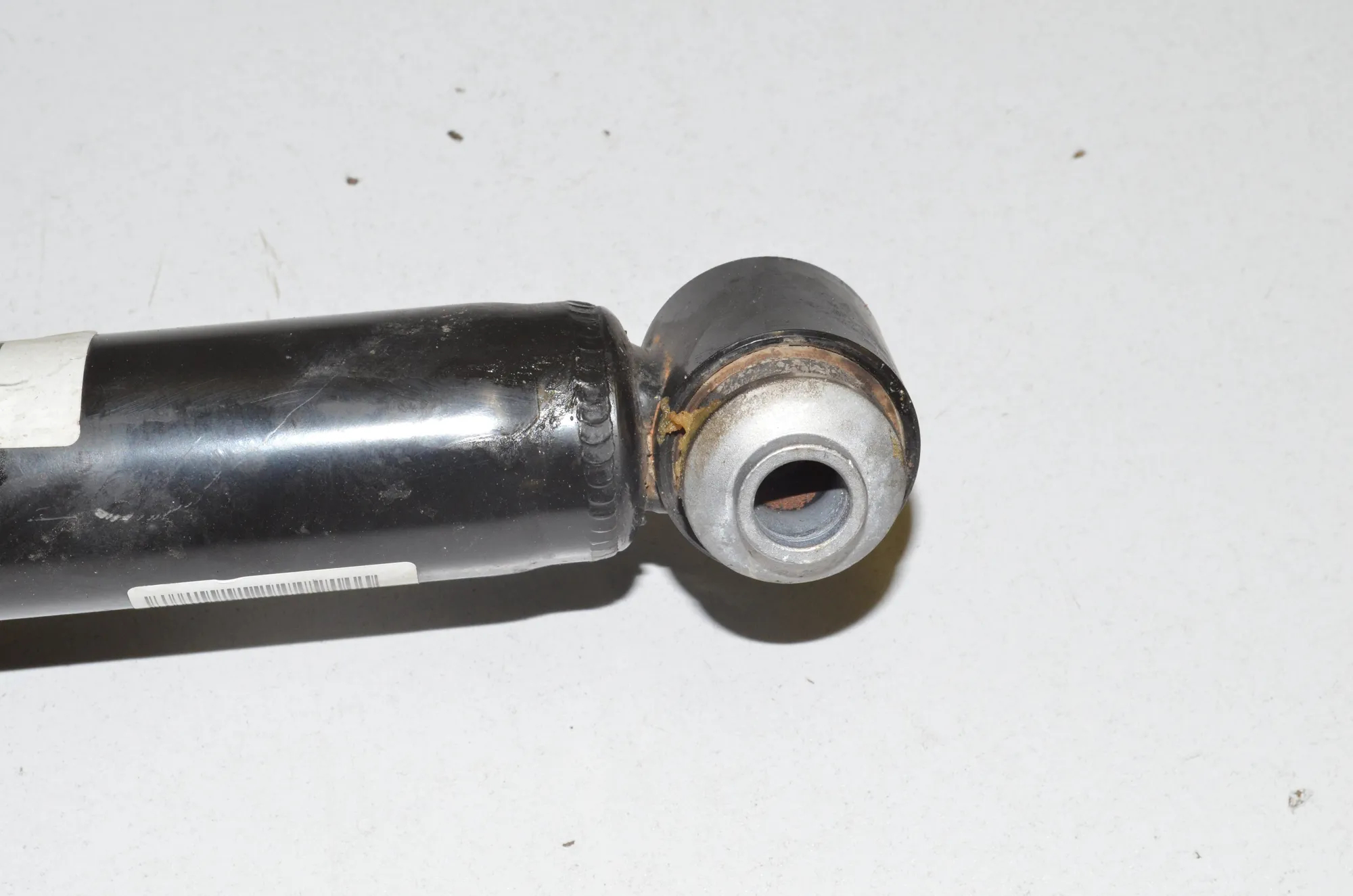 Rear Right Shock Absorber – OEM 33526887655 · BMW i3 (I01) s Electric 2021 – 3