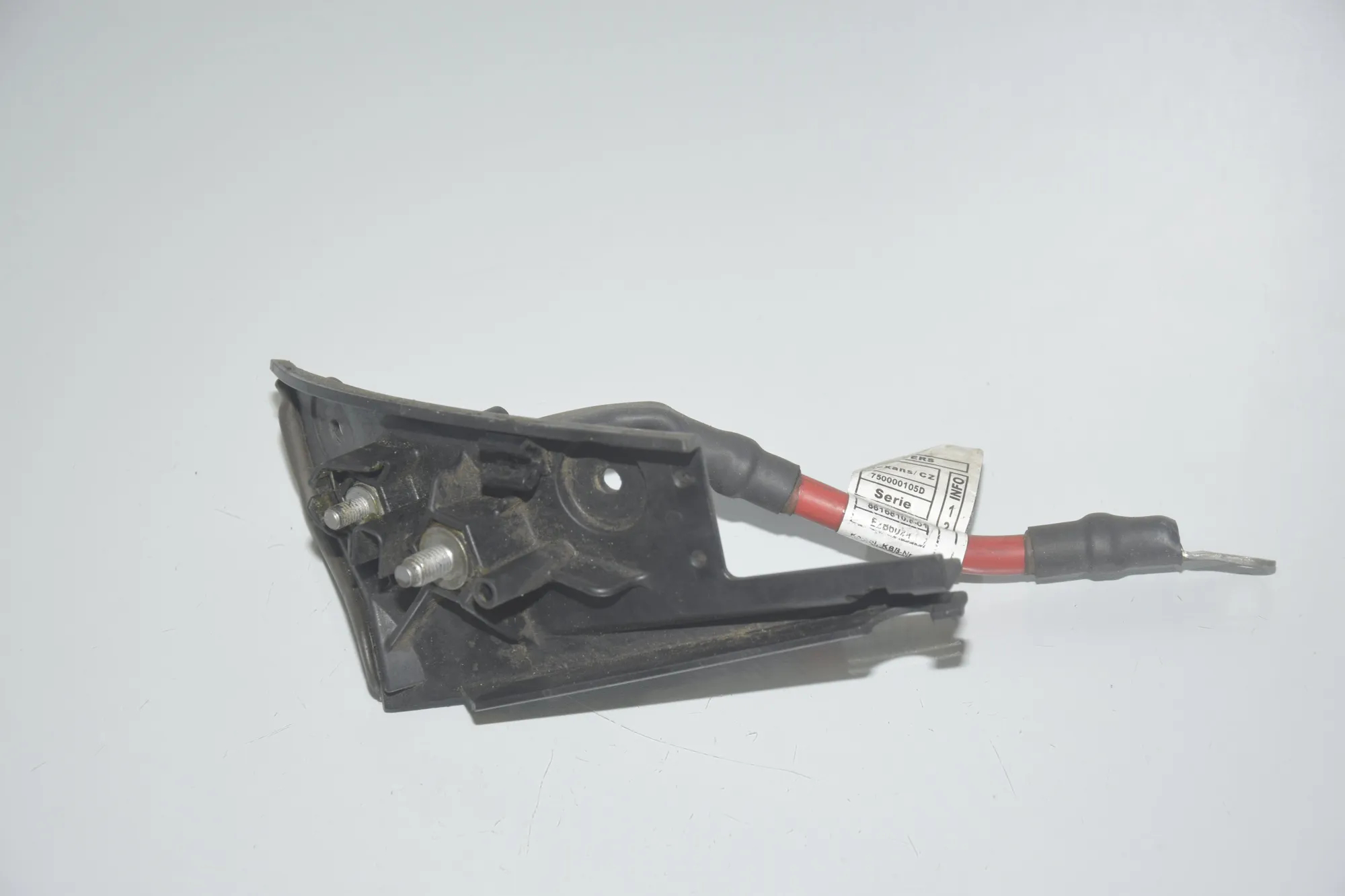 Positive Battery Cable – OEM 8616810 · BMW 4 Gran Coupe (F36) BMW 4 Gran Coupe (F36) 435 i 2015 – 2