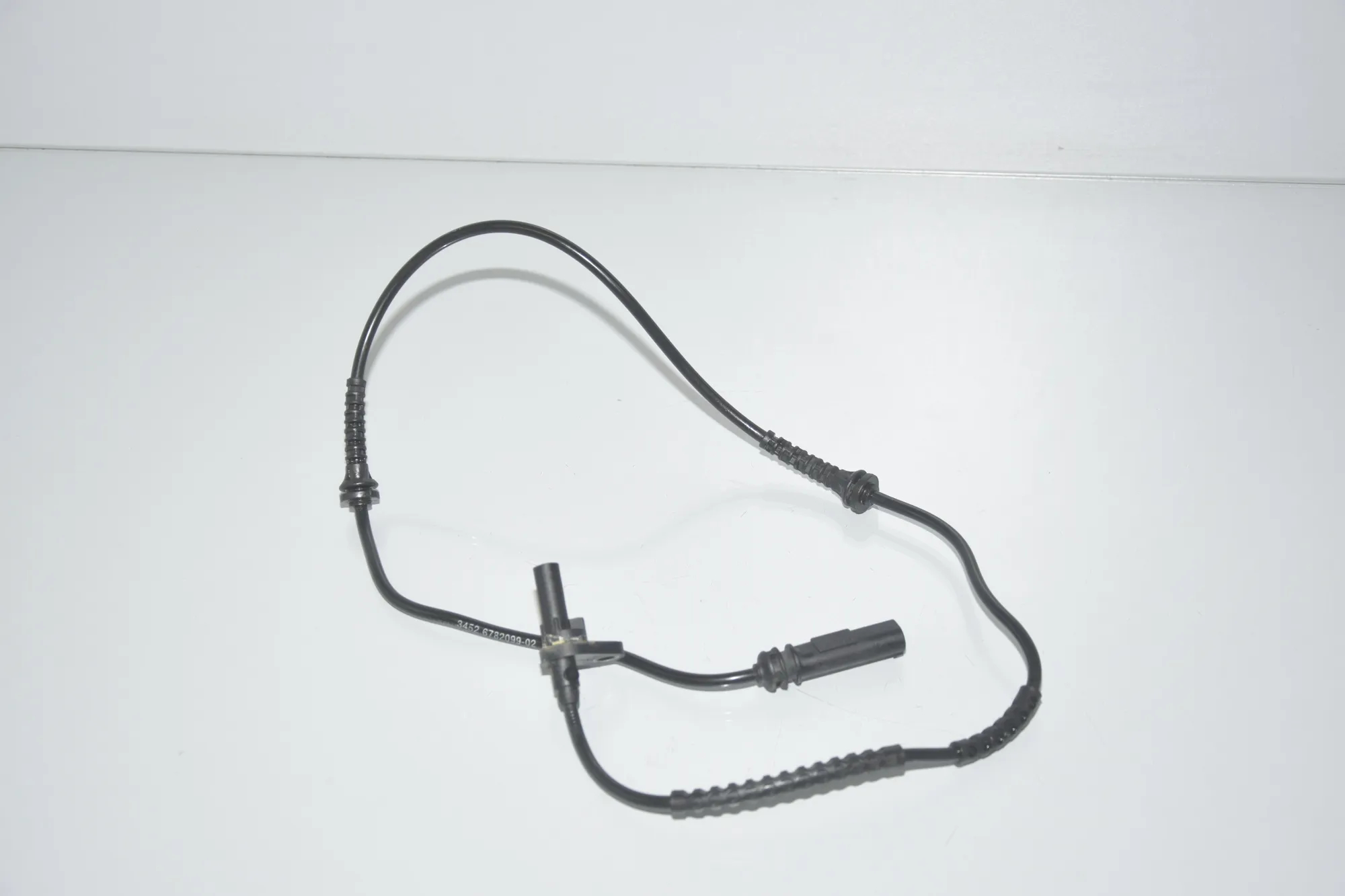 Front Left ABS Sensor – OEM 6782099 · BMW 5 (F10) 530 d 2011 – 3