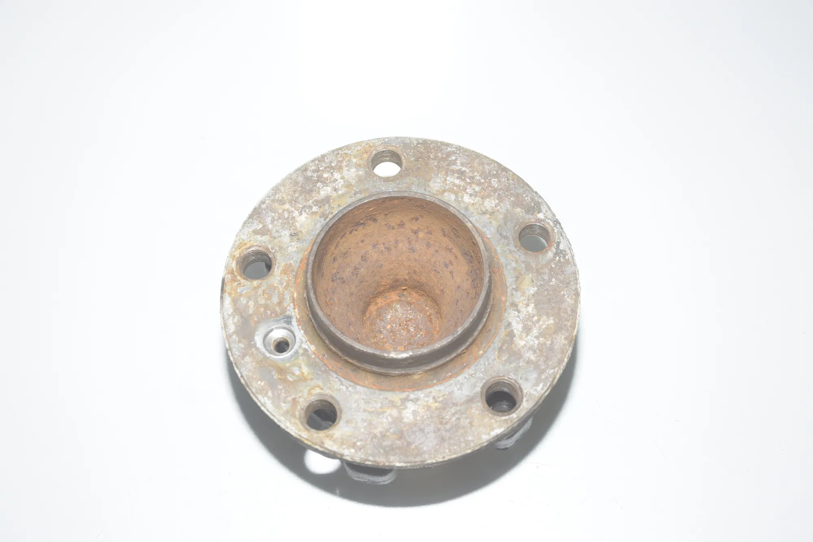 Front Left Wheel Bearing – OEM 6872888 · BMW 5 (F10) 530 d 2011 – 2