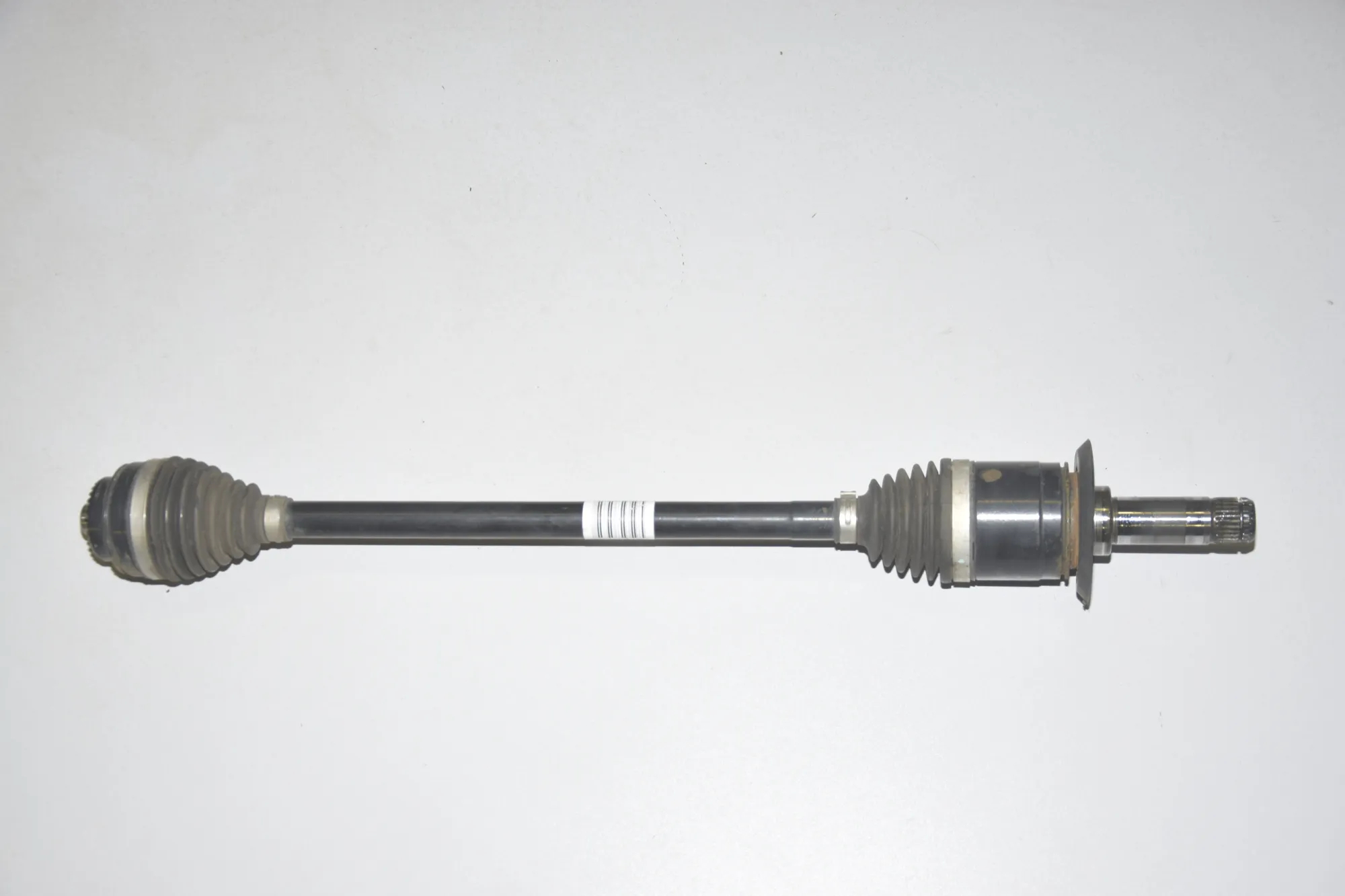 Rear Right Driveshaft – OEM 7646867 · BMW 2 Gran Tourer (F46) 218 d xDrive 2017 – 4