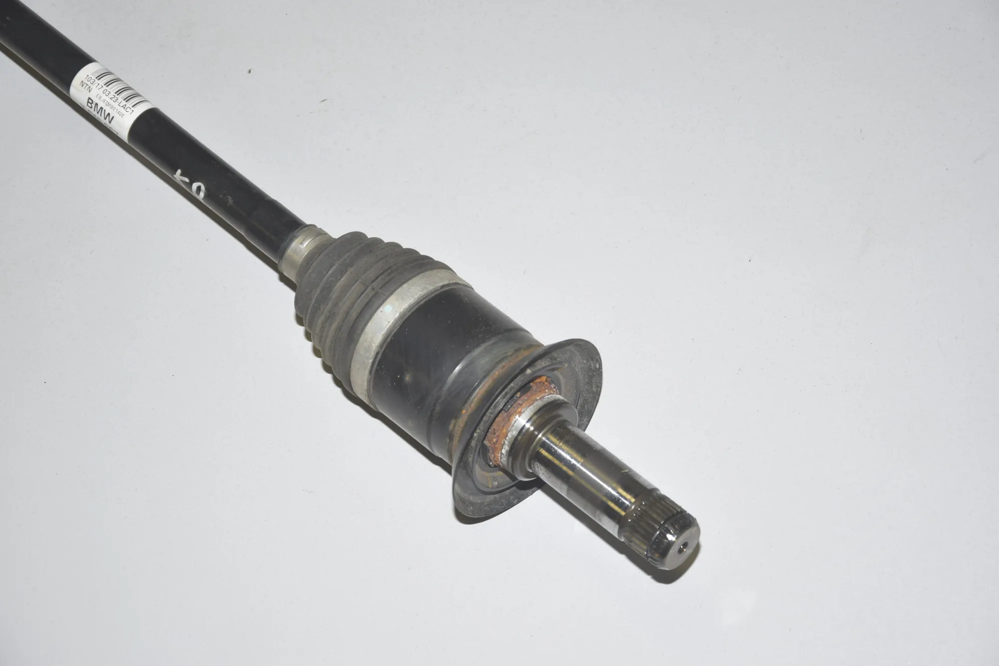 Rear Left Driveshaft – OEM 7646867 · BMW 2 Gran Tourer (F46) 218 d xDrive 2017 – 4