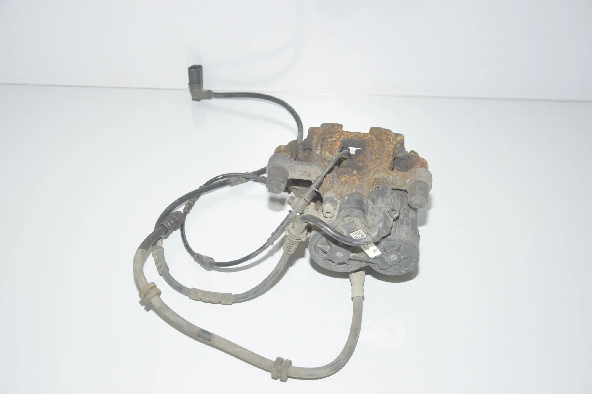 Rear Right Brake Caliper – OEM 6880380 · BMW 2 Gran Tourer (F46) 218 d xDrive 2017