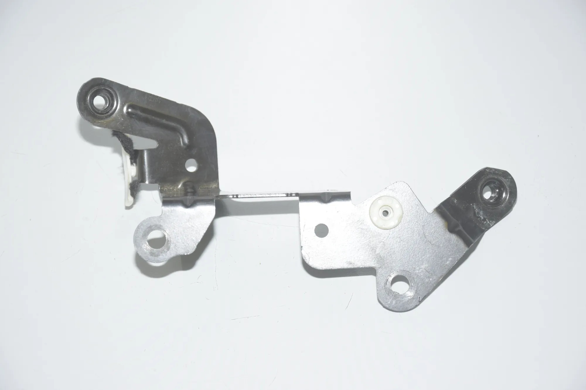 Bracket – OEM 9391843 · BMW iX3 (G08) (2020 - -) Electric (286 HP) 2022 – 2