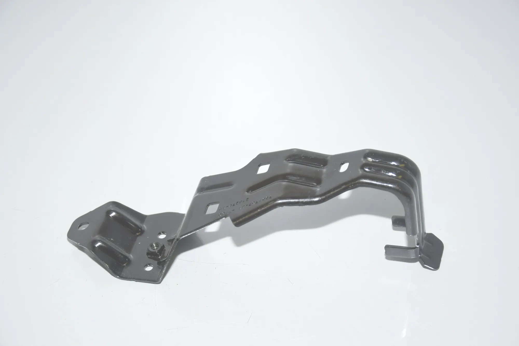 Bracket – OEM 7931757 · BMW iX3 (G08) (2020 - -) Electric (286 HP) 2022 – 3