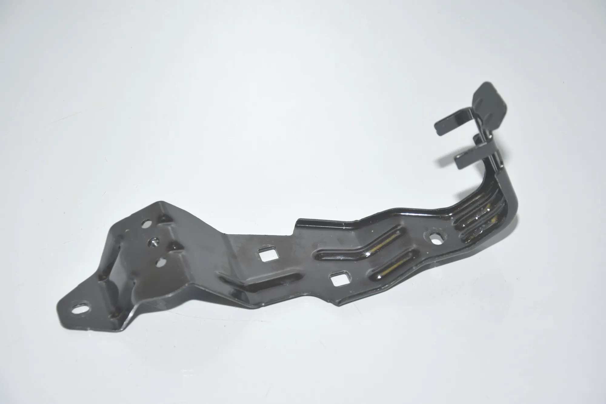 Bracket – OEM 7931757 · BMW iX3 (G08) (2020 - -) Electric (286 HP) 2022 – 4