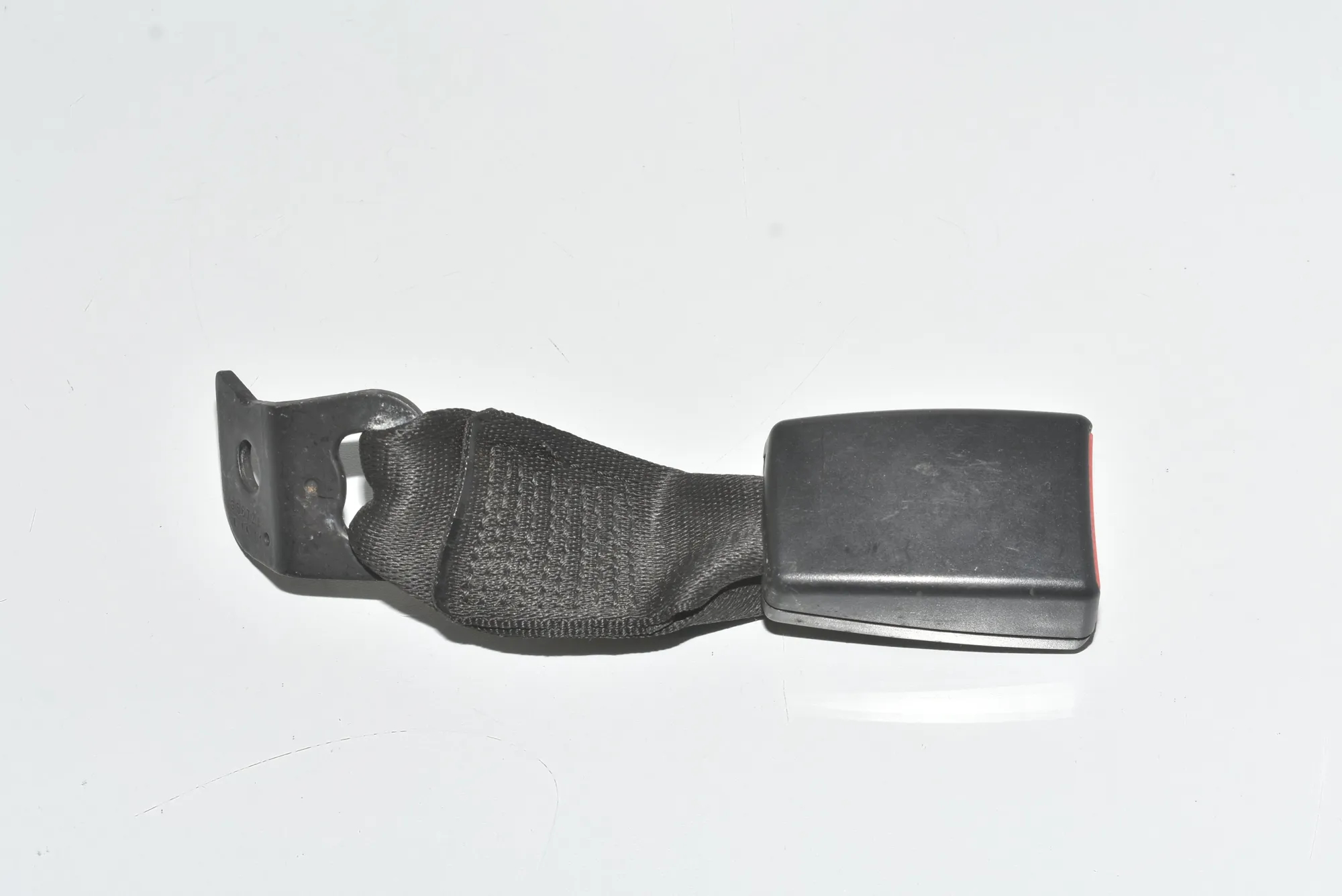 Rear Left Seat Buckle – OEM 9117261 · BMW 3 Cabrio (E93) 320 d 2009 – 3