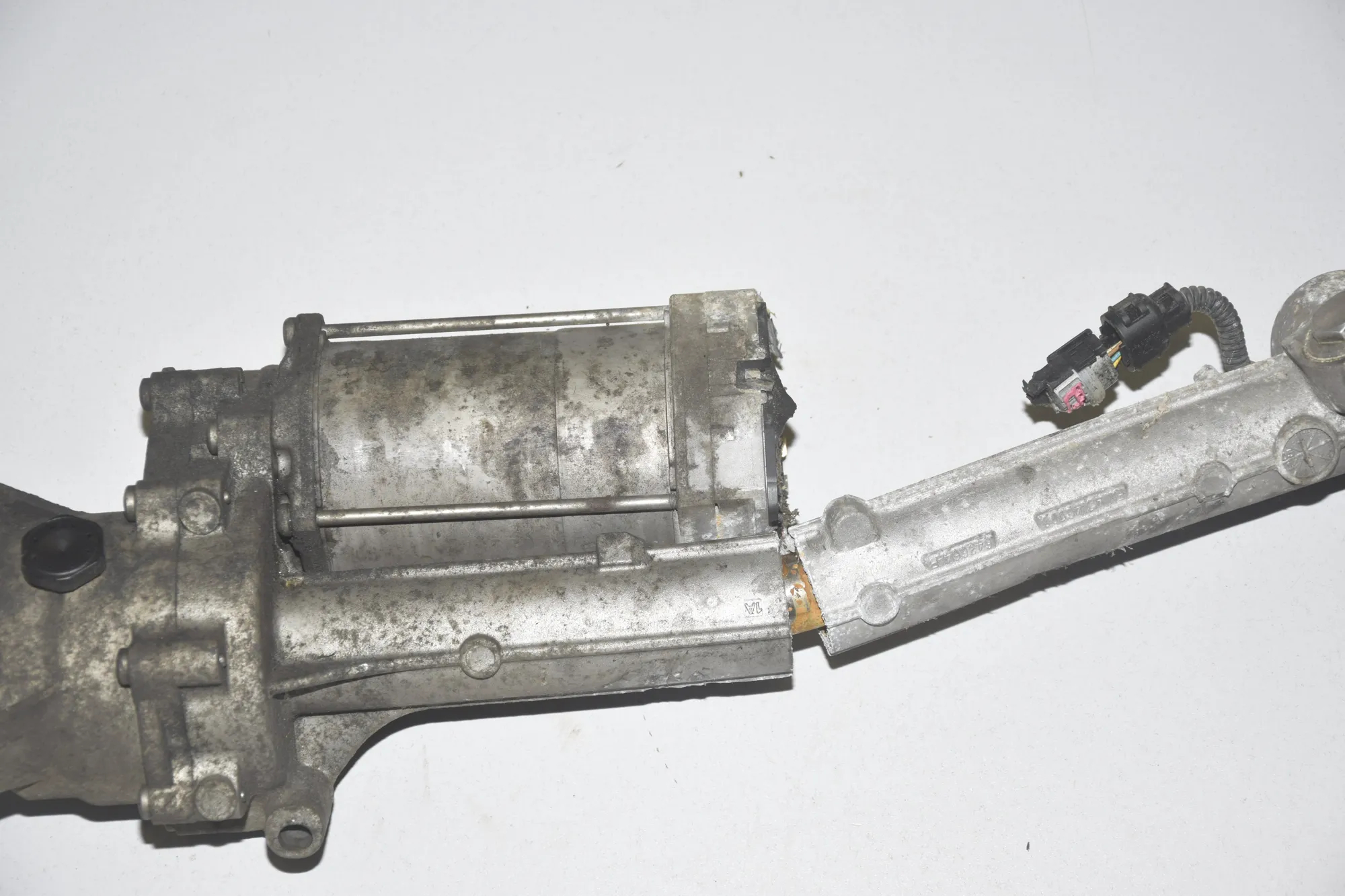 Steering Rack – OEM 6859081 · BMW X3 (F25) xDrive 35 d 2012 – 5