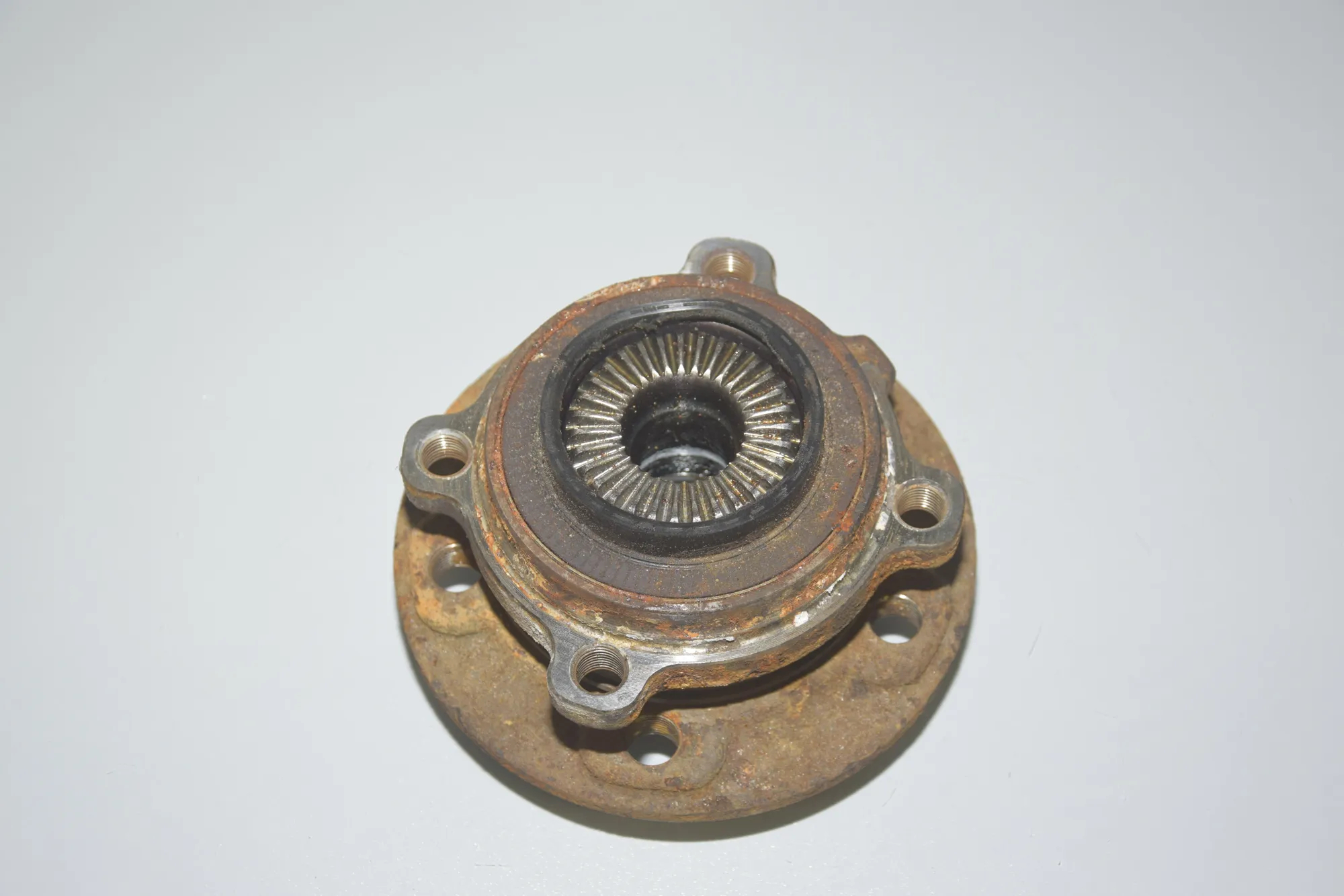 Rear Left Wheel Bearing · BMW i3 (I01) BMW i3 (I01) Electric 2015 – 4
