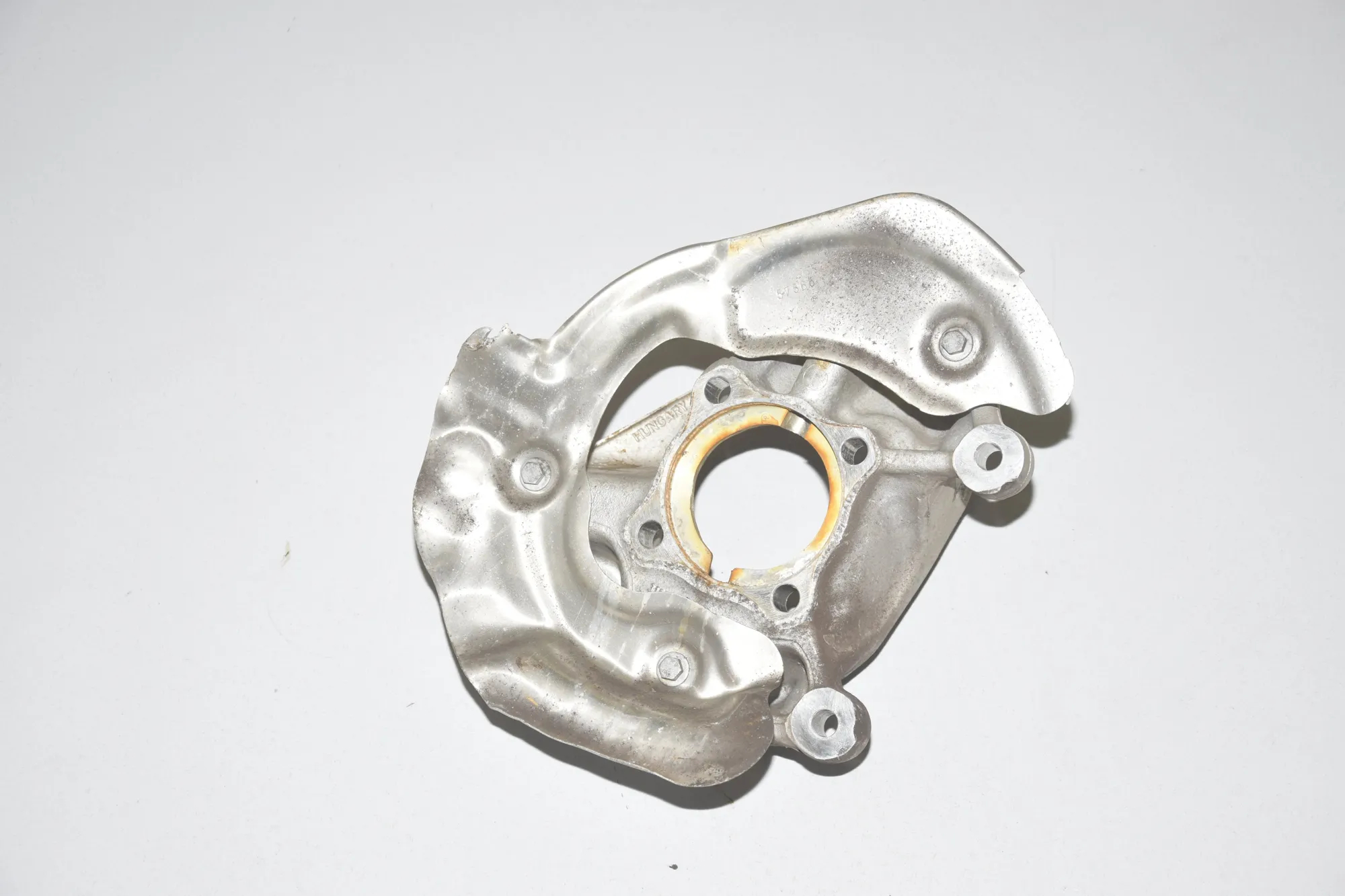 Front Left Wheel Hub – OEM 6852159 · BMW i3 (I01) BMW i3 (I01) Electric 2015 – 4