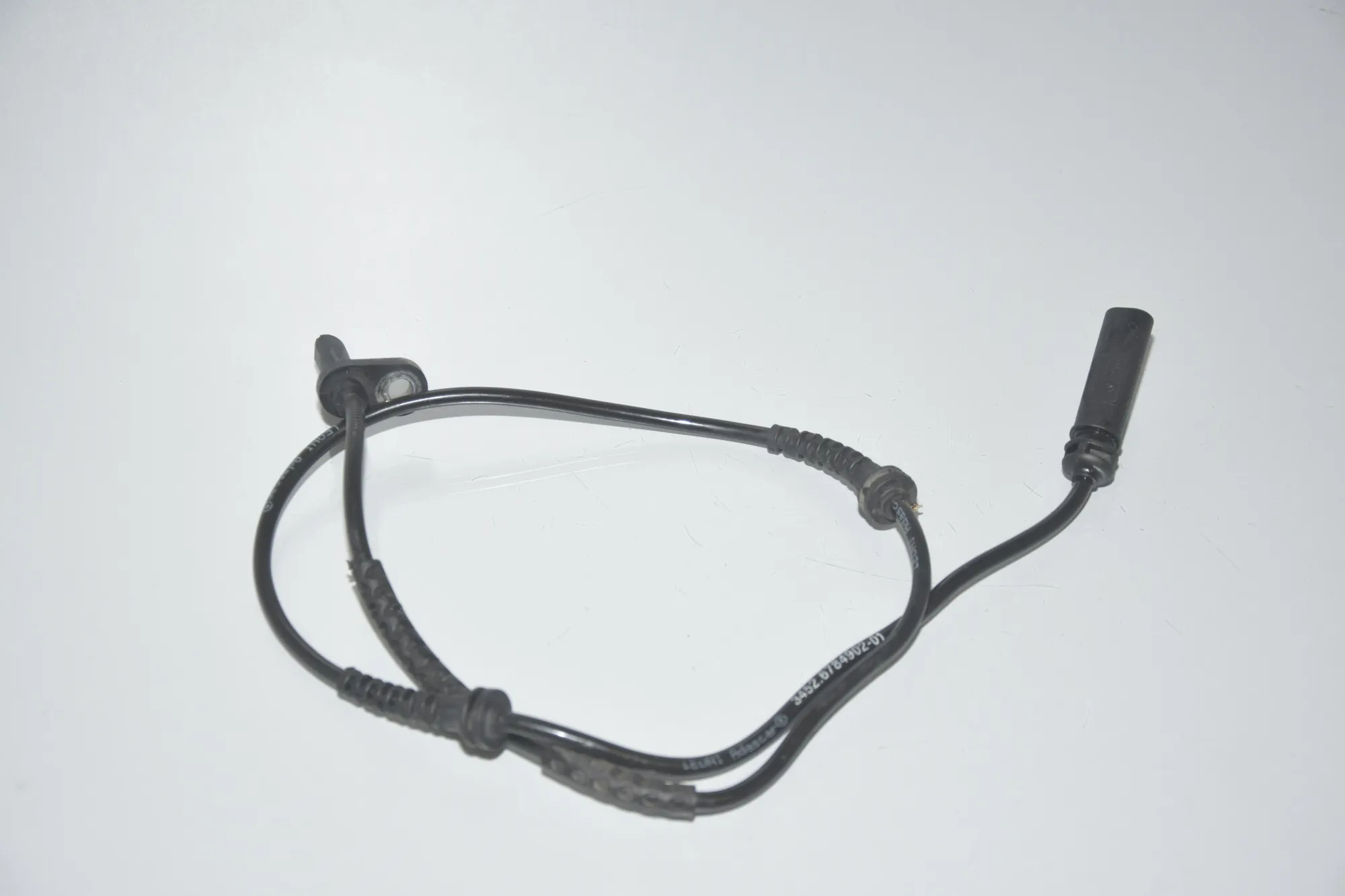 Front Right ABS Sensor – OEM 6784902 · BMW 5 Touring (F11) 530 d xDrive 2011 – 3