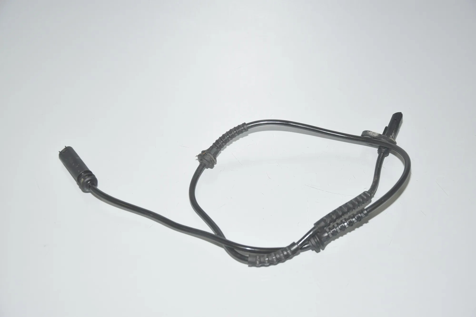 Front Right ABS Sensor – OEM 6784902 · BMW 5 Touring (F11) 530 d xDrive 2011 – 4