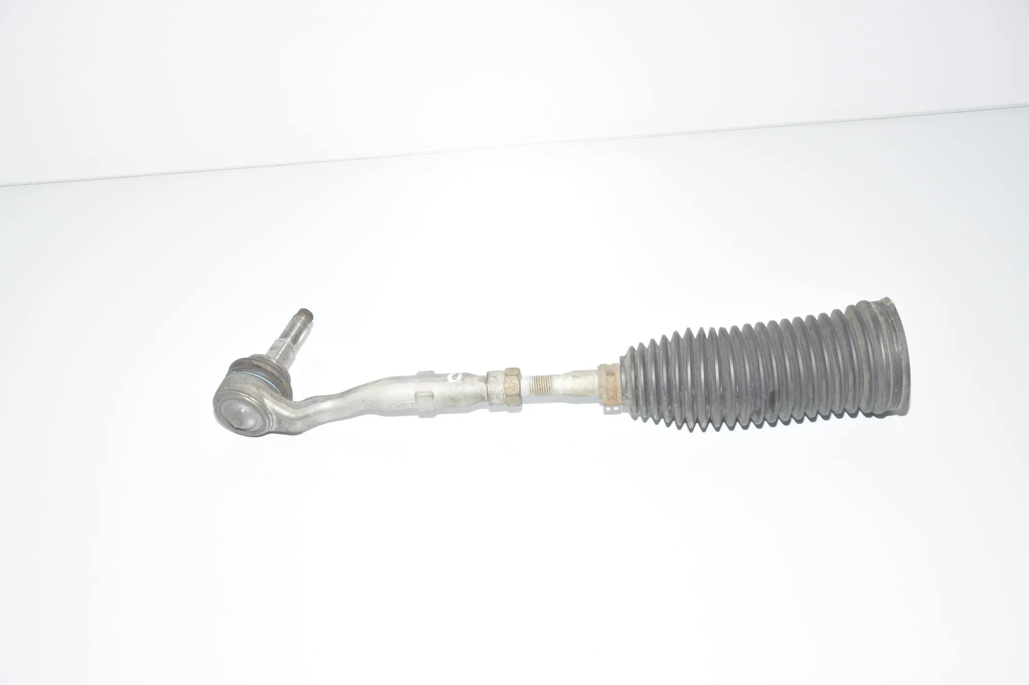 Right Side Steering Tie Rod – OEM 6784719 · BMW 5 Touring (F11) 530 d xDrive 2011 – 4