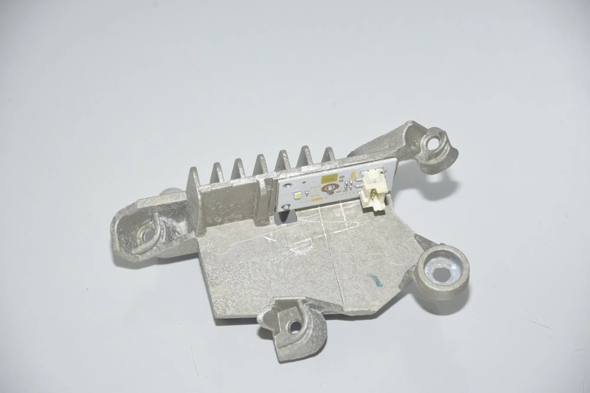 Front Right Headlight Control Unit – OEM 90034374 · BMW i3 (I01) s Electric 2021