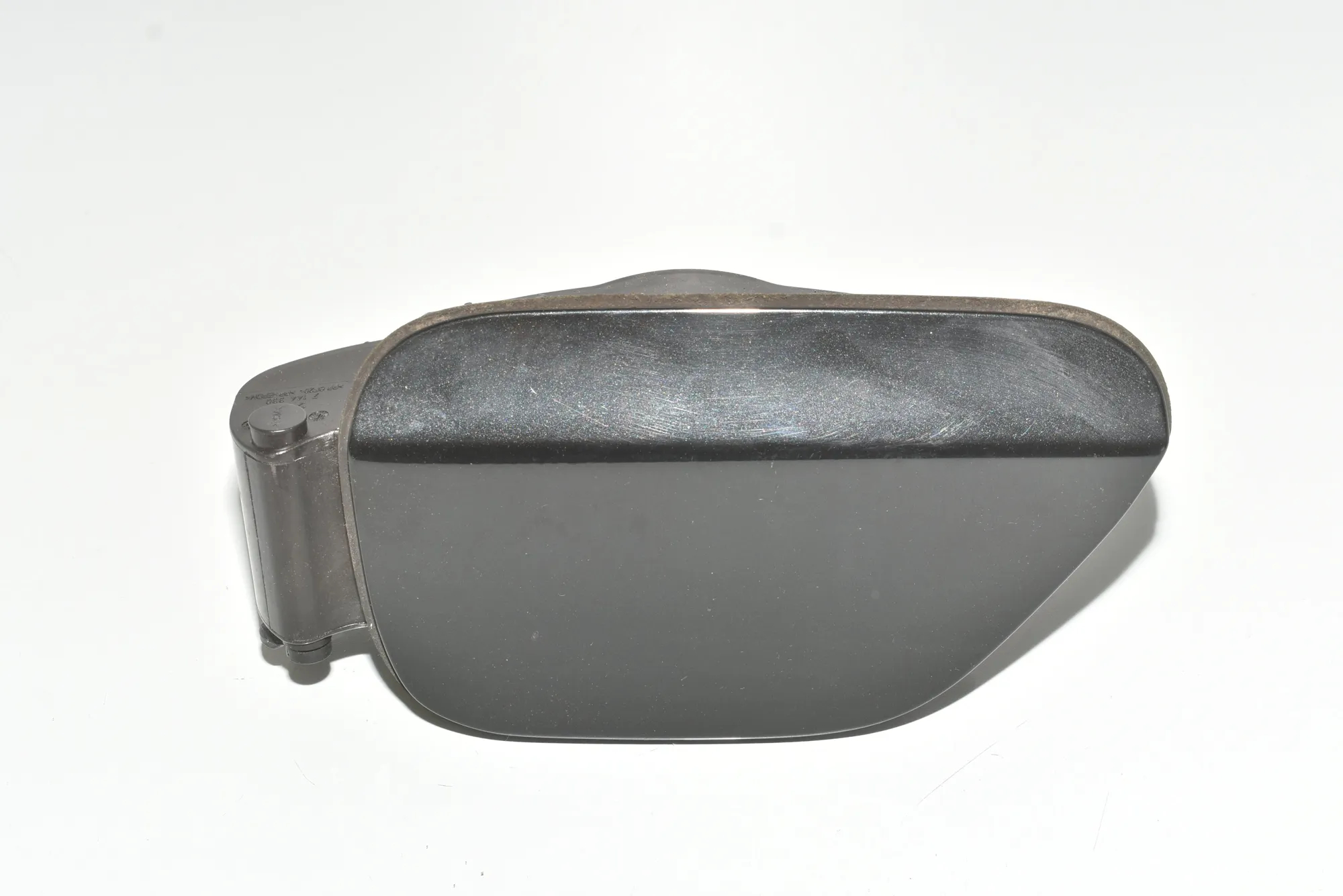Fuel Tank Flap Cap – OEM 7144330 · BMW 3 Cabrio (E93) 320 d 2009 – 2