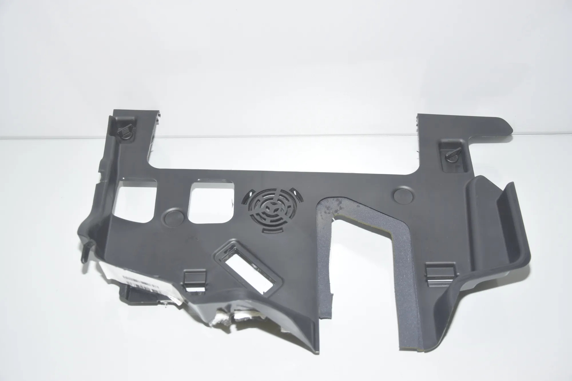 Dashboard Lower Trim – OEM 6817880 · BMW iX3 (G08) (2020 - -) Electric (286 HP) 2022