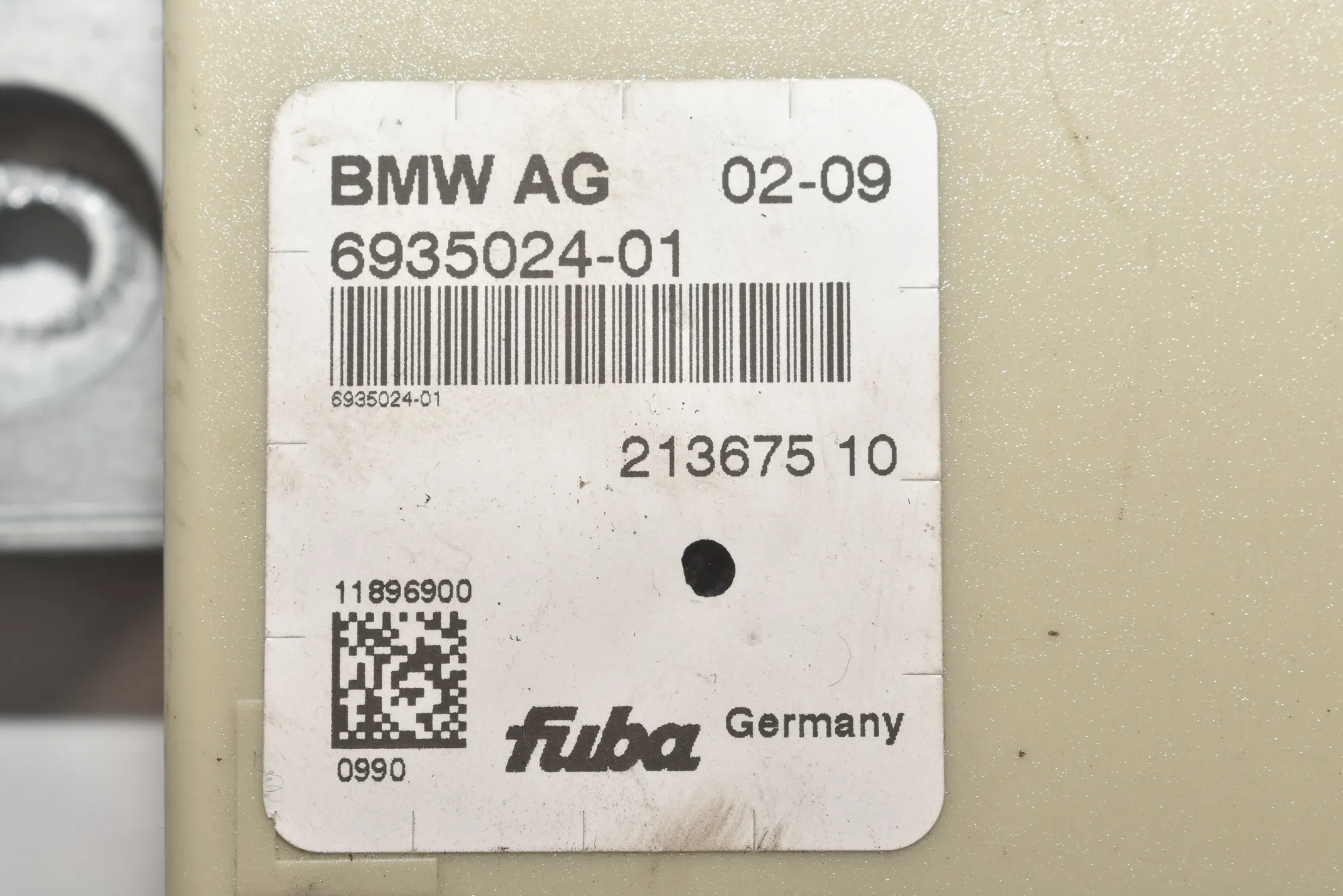 Antenna – OEM 6935024 · BMW 3 Cabrio (E93) 320 d 2009 – 4