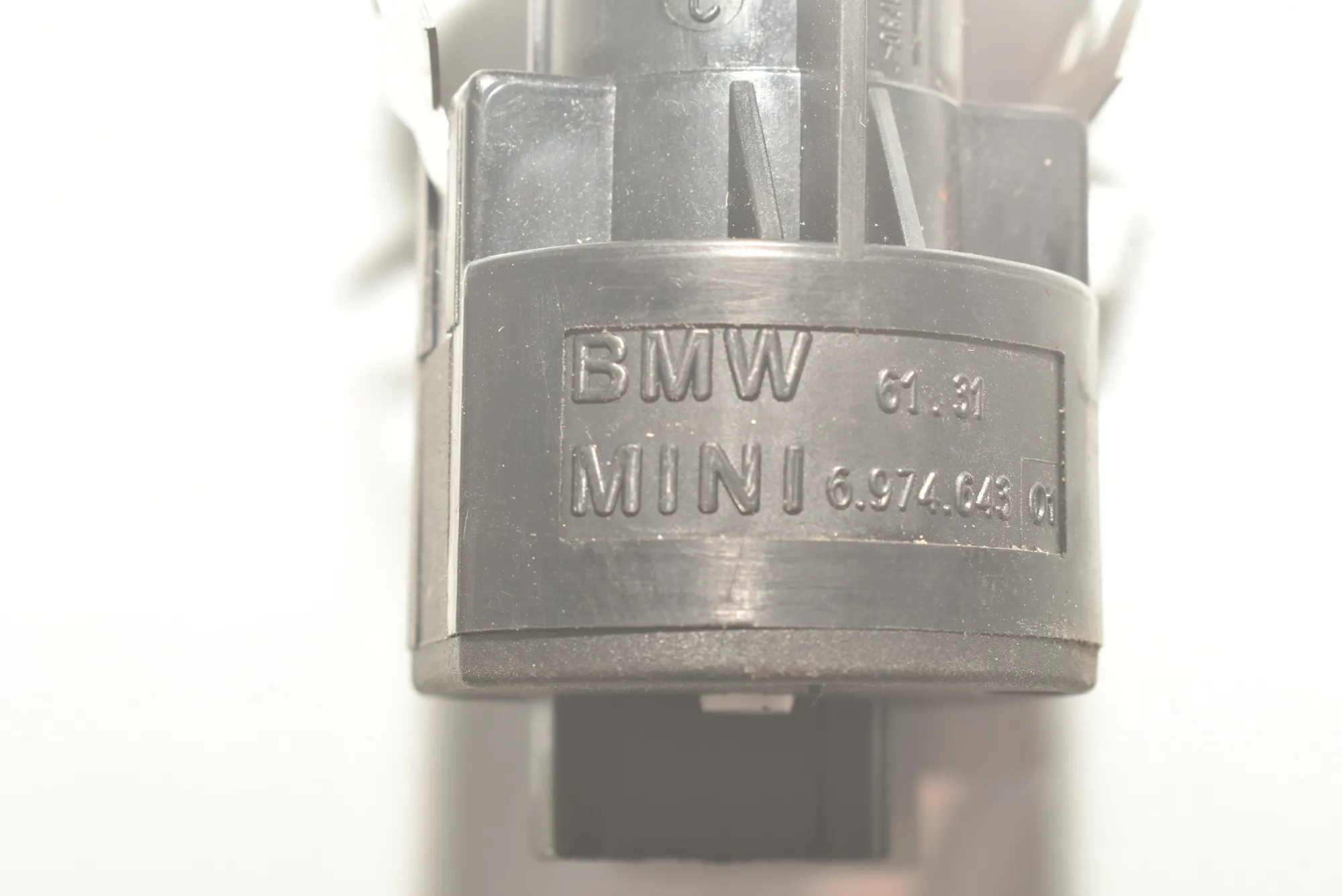 SRS Switch – OEM 61316935546 · BMW 3 Cabrio (E93) 320 d 2009 – 4