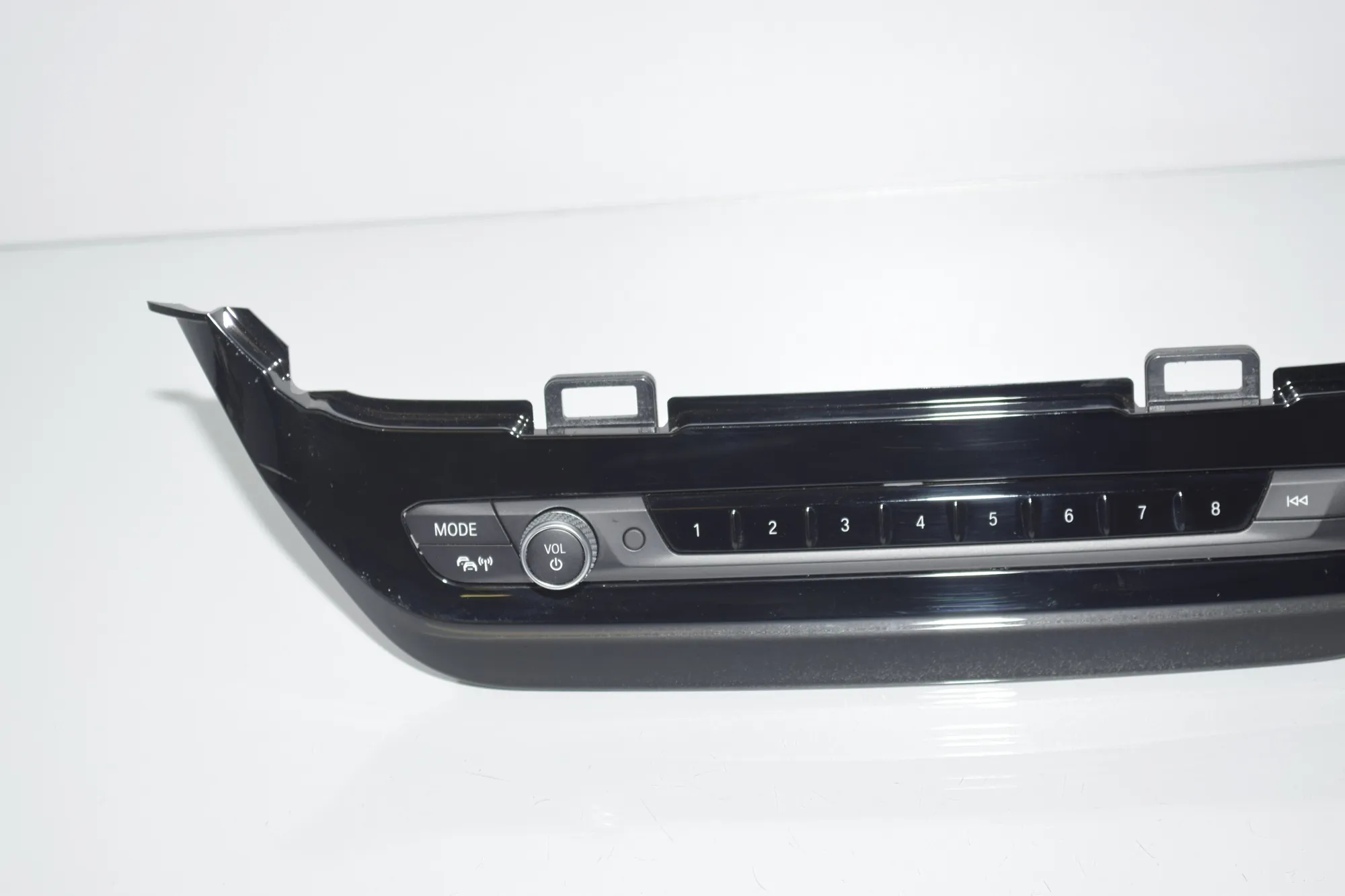 Music Radio CD Player Head Unit – OEM 5A47C37 · BMW iX3 (G08) (2020 - -) Electric (286 HP) 2022 – 3