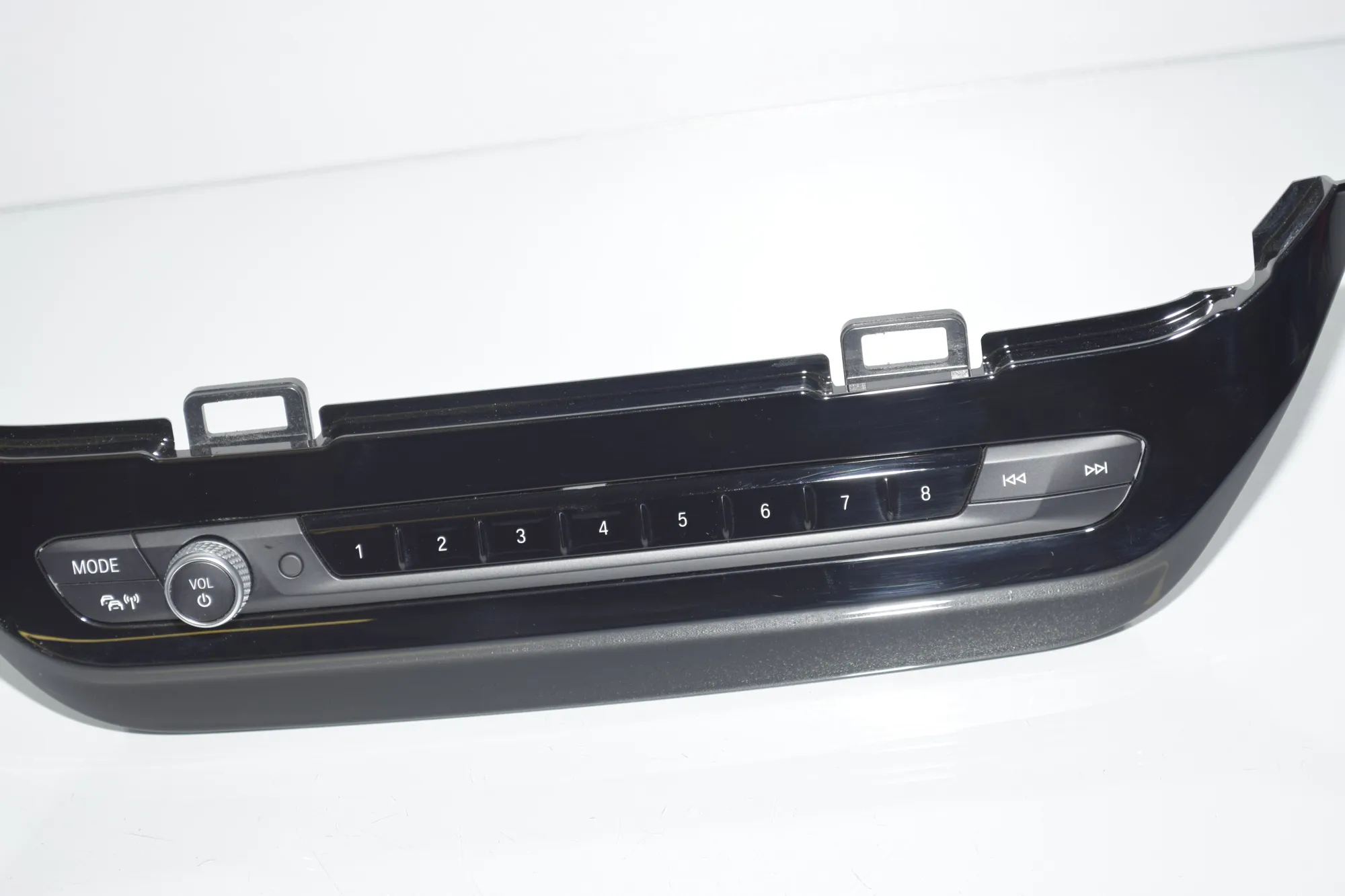 Music Radio CD Player Head Unit – OEM 5A47C37 · BMW iX3 (G08) (2020 - -) Electric (286 HP) 2022 – 4