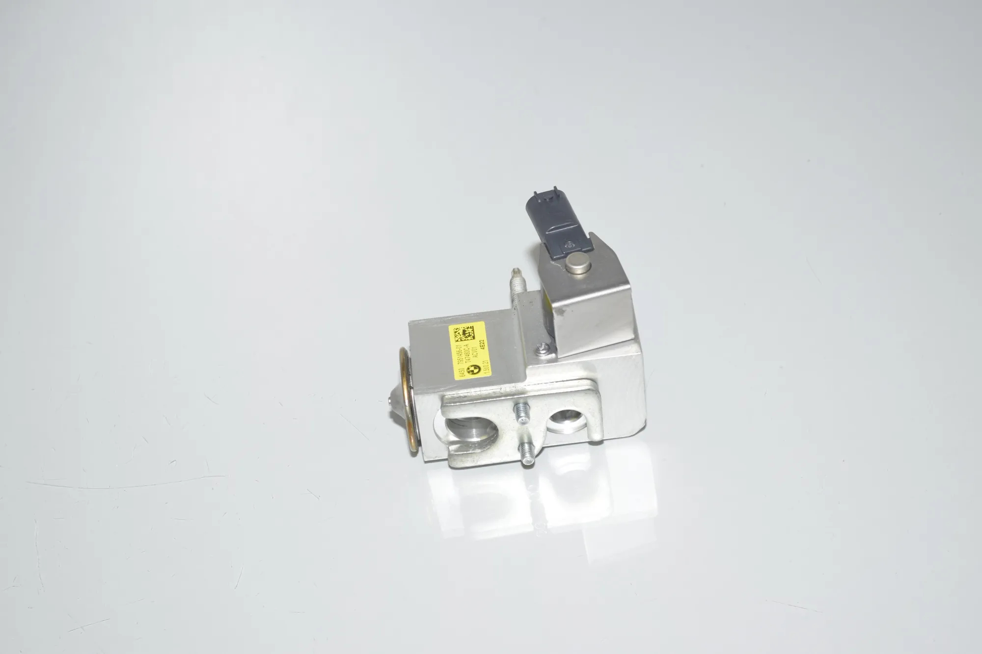 A/C Expansion Tank – OEM T47460C · BMW iX3 (G08) (2020 - -) Electric (286 HP) 2022 – 5